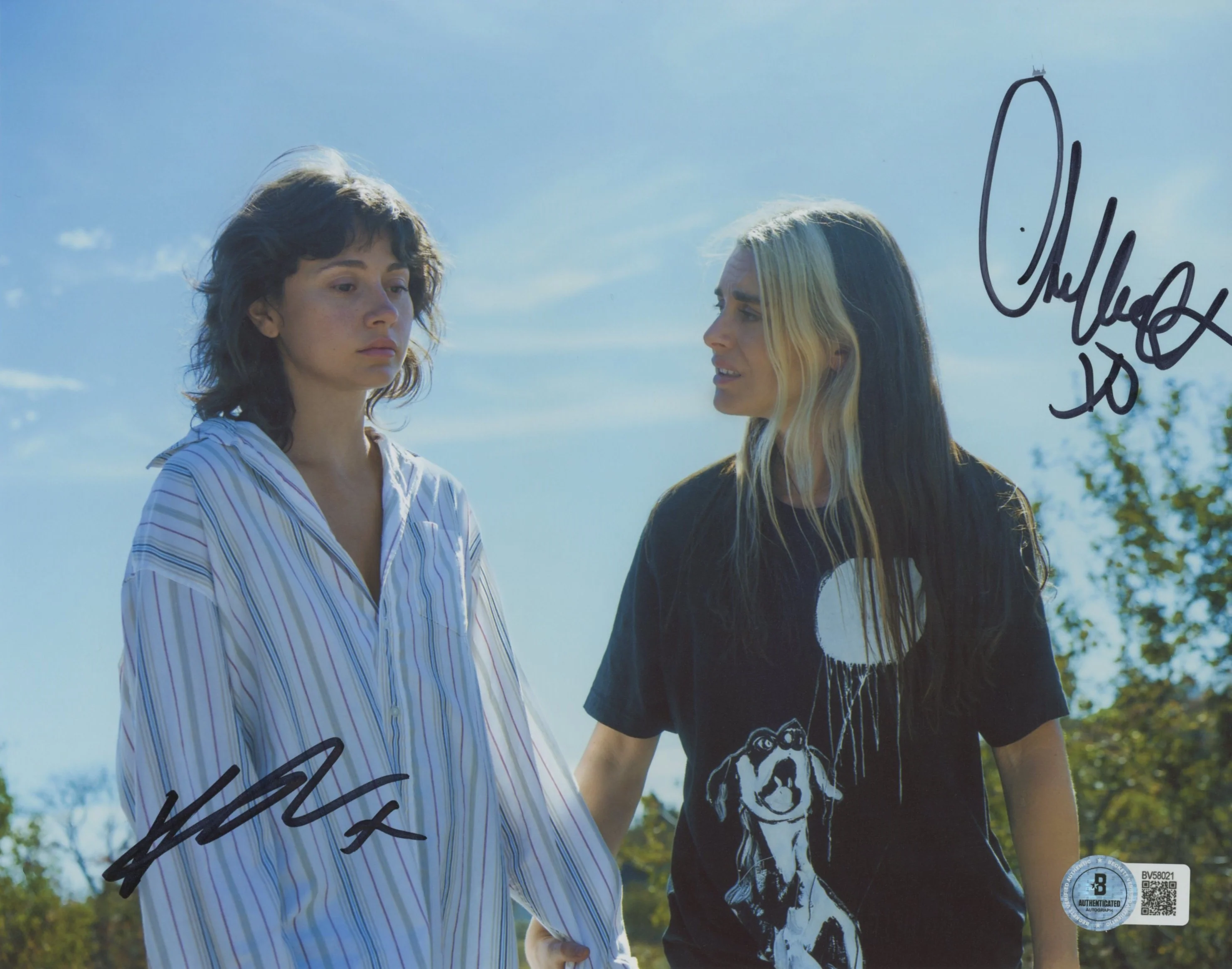 Kaelen Ohm & Chloe Van Landschoot From Authentic Signed 8x10 Photo BAS #BV58021 - Image 2