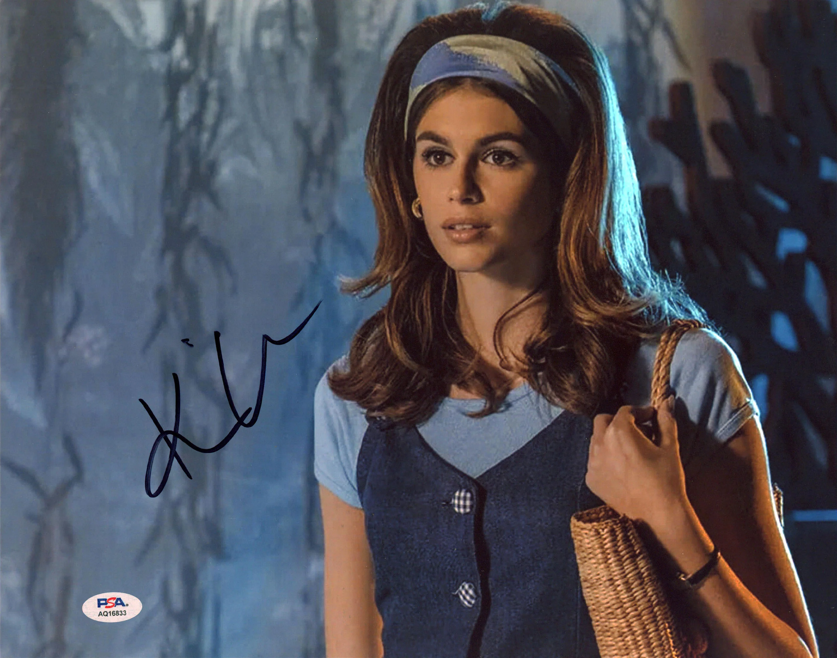 Kaia Gerber Palm Royale Authentic Signed 11x14 Horizontal Photo PSA/DNA #AQ16833