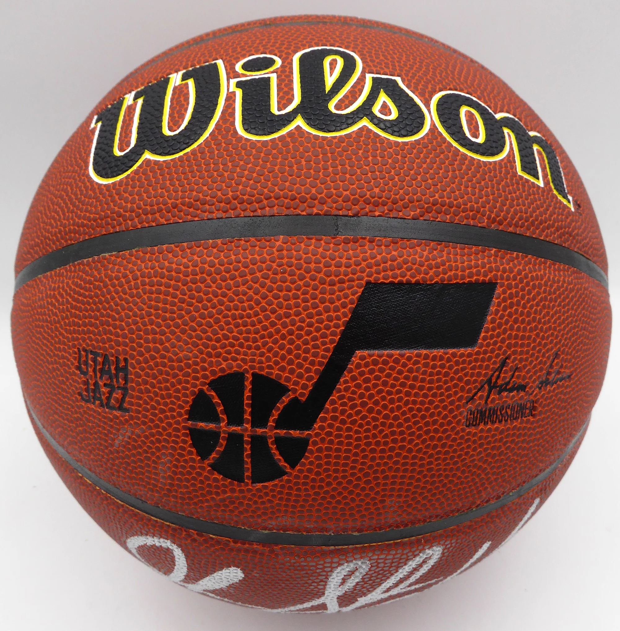 Karl Malone & John Stockton Autographed Wilson Basketball Utah Jazz (Smudged) Beckett BAS QR #1W271664 - Image 3