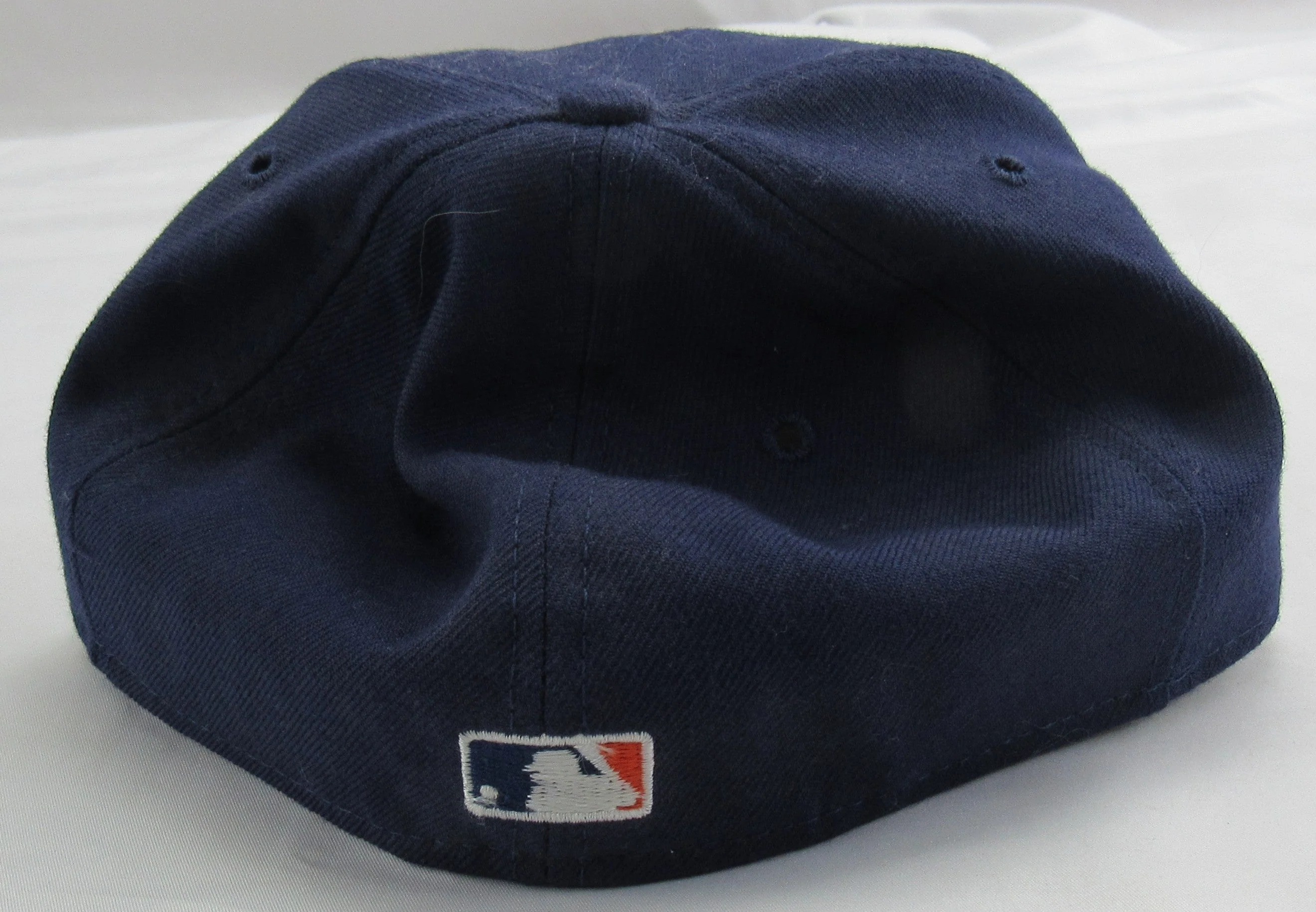Tony Gwynn Signed Auto Baseball Hat Fleer Hologram - Image 4