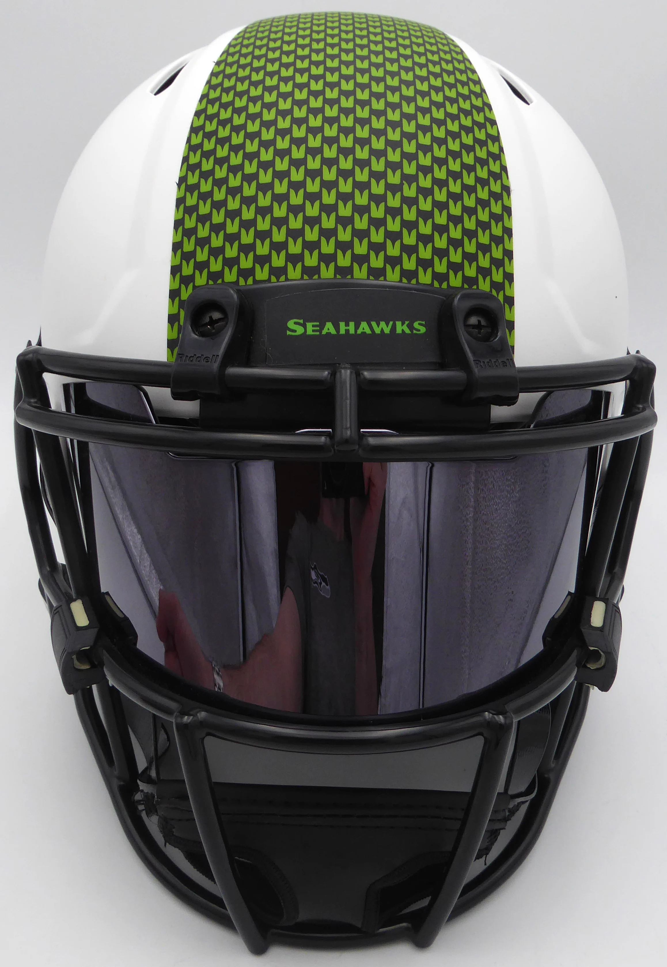 Kenneth Walker Autographed White Lunar Authentic Full Size Helmet Seattle Seahawks With Visor Beckett BAS QR #R53055 - Image 3