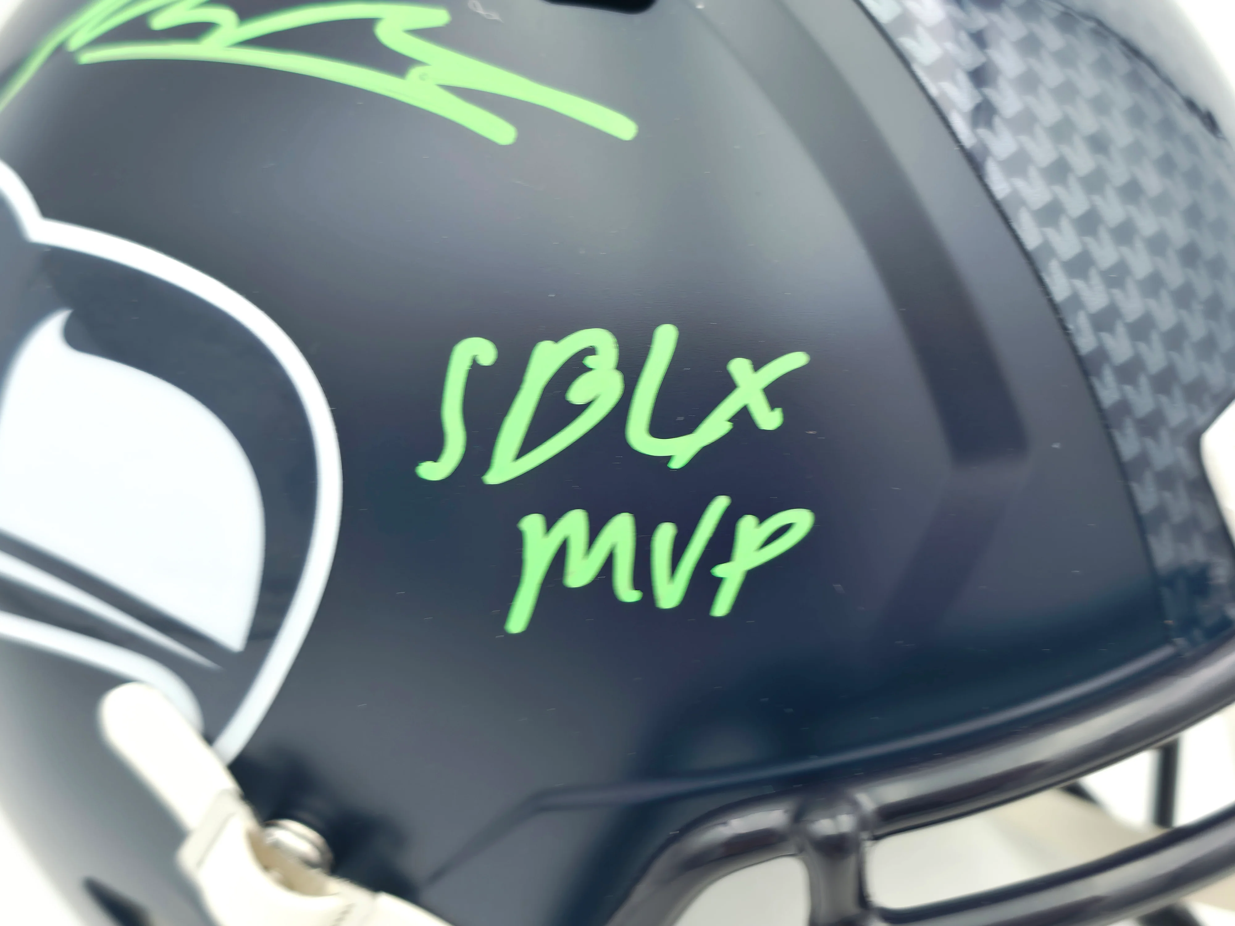 Kenneth Walker III & Malcolm Smith Autographed Seattle Seahawks Blue Full Size Speed Replica Helmet "SB LX MVP, SB LXVIII MVP" Beckett BAS Witness Stock #262125 - Image 4