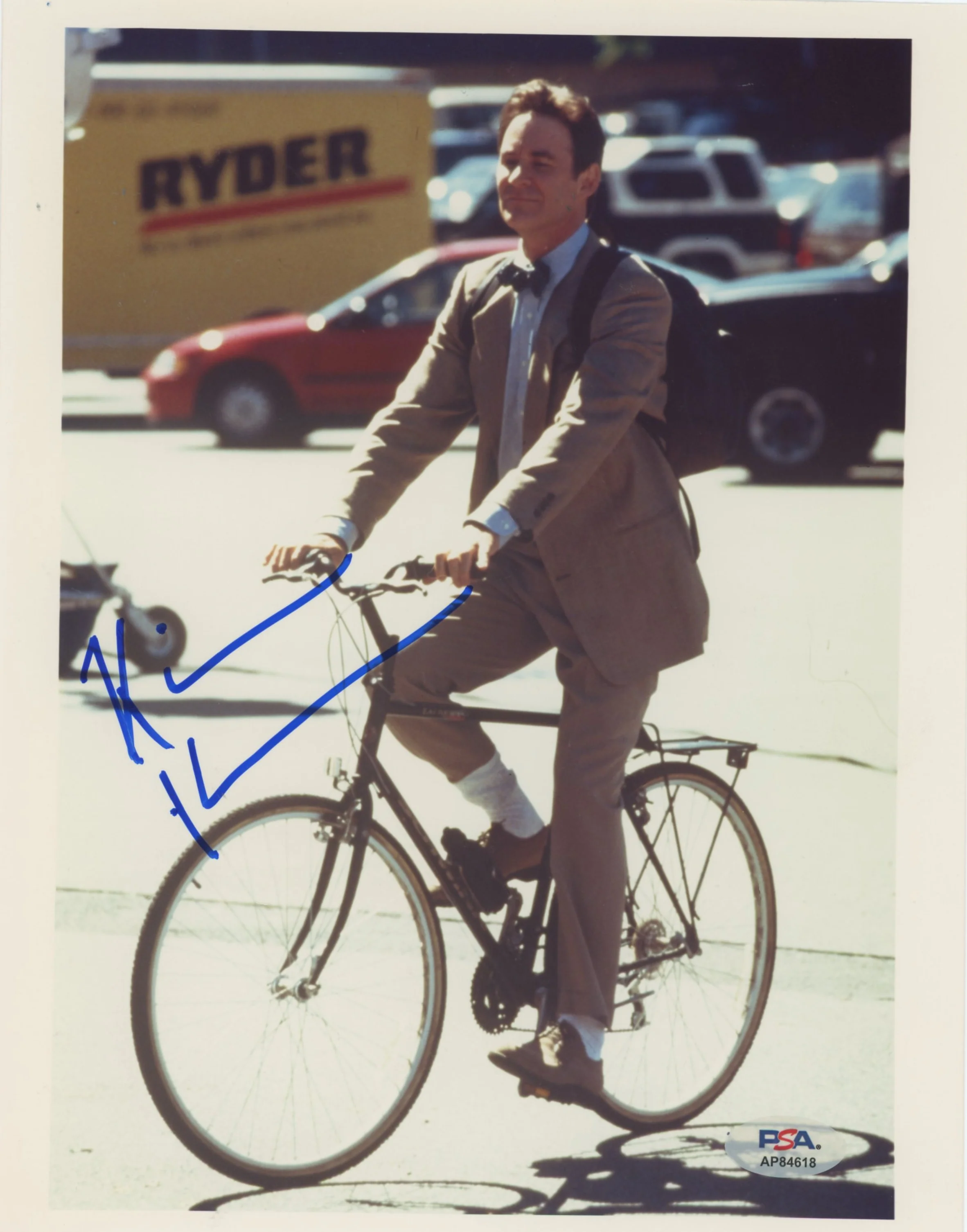 Kevin Kline In & Out Authentic Signed 8x10 Vertical Photo PSA/DNA #AP84618 - Image 2