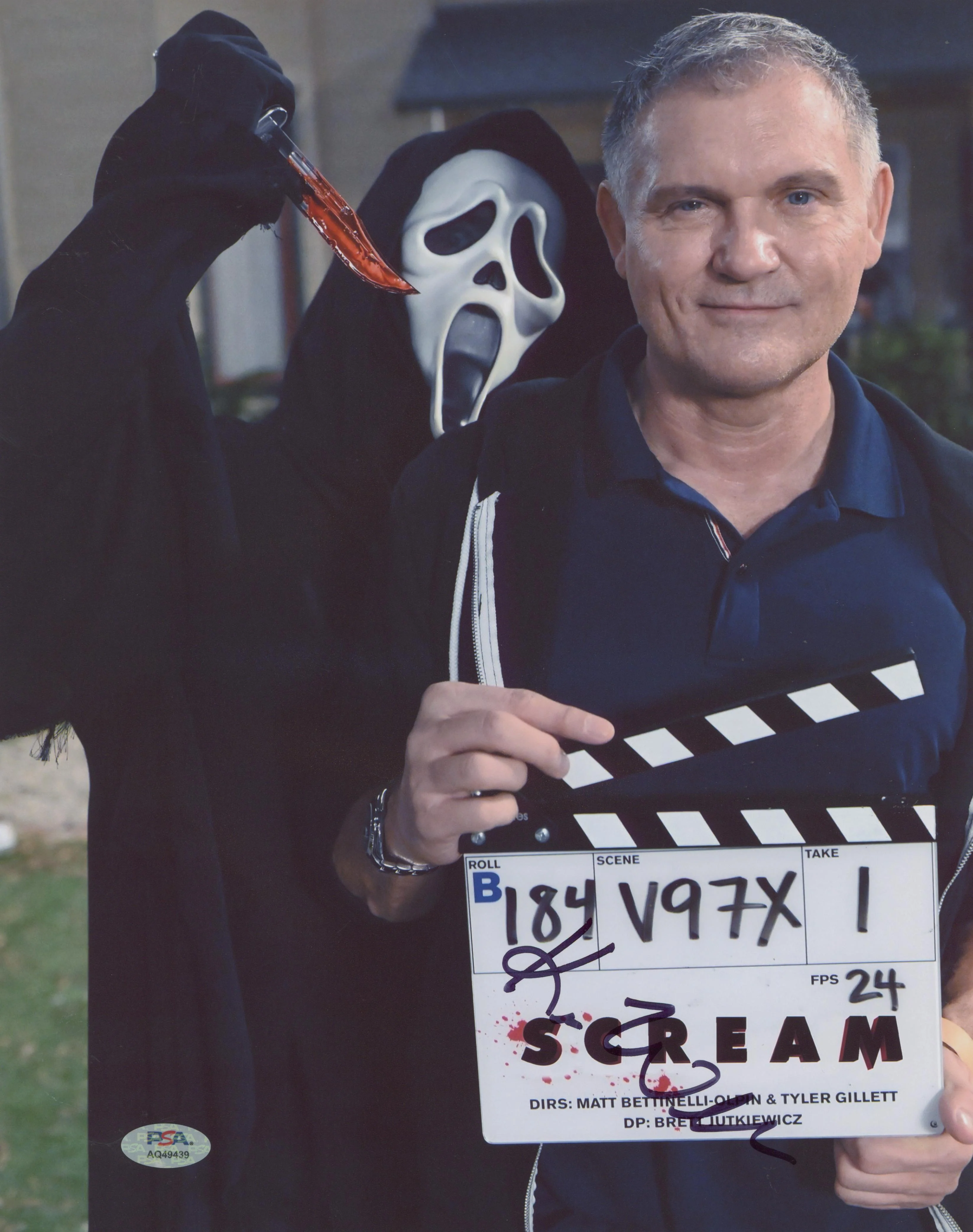 Kevin Williamson Scream Authentic Signed 11x14 Vertical Photo PSA/DNA #AQ49439 - Image 2