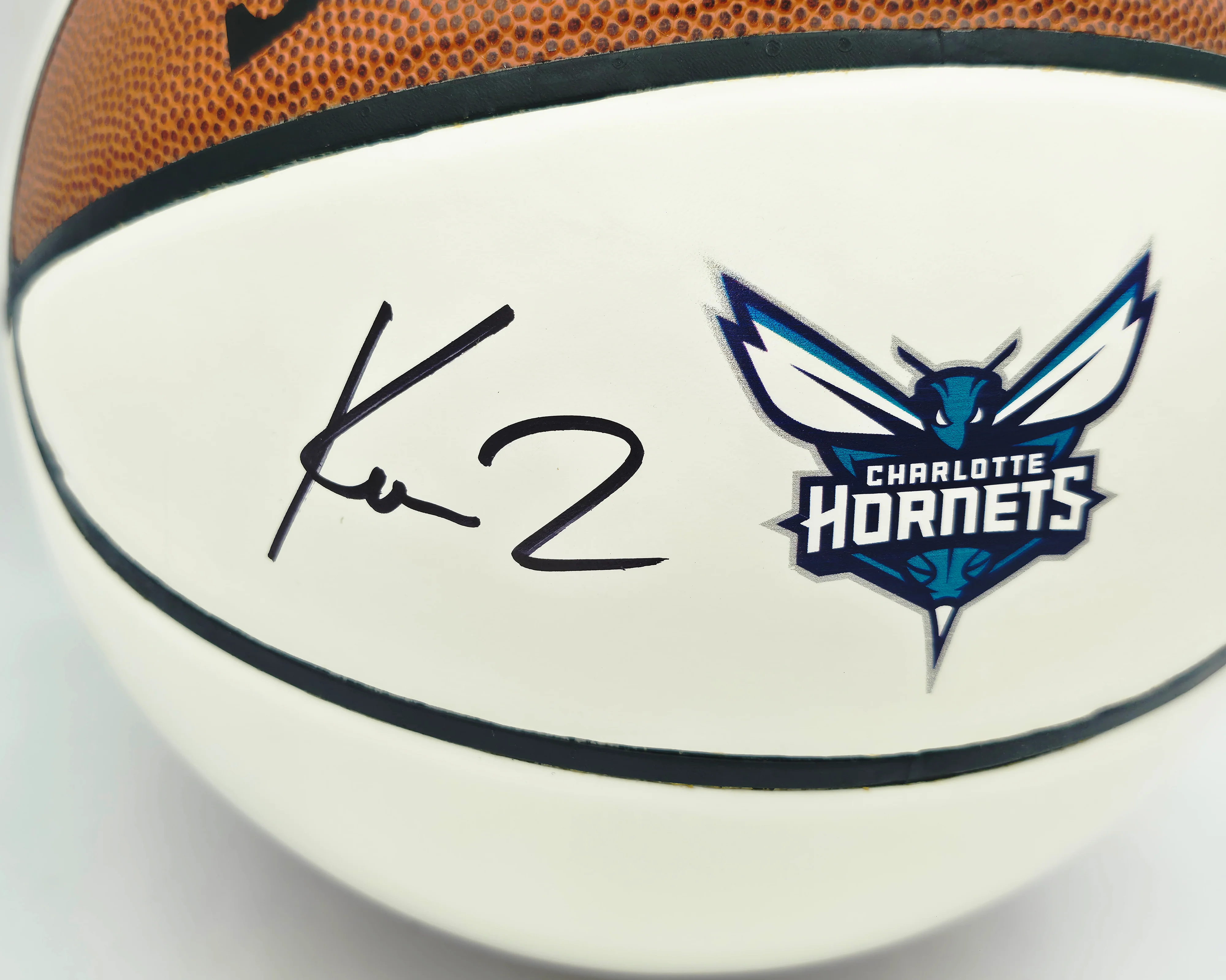 Kon Knueppel Autographed Official Spalding Charlotte Hornets White Logo Basketball Fanatics Holo Stock #262370 - Image 2