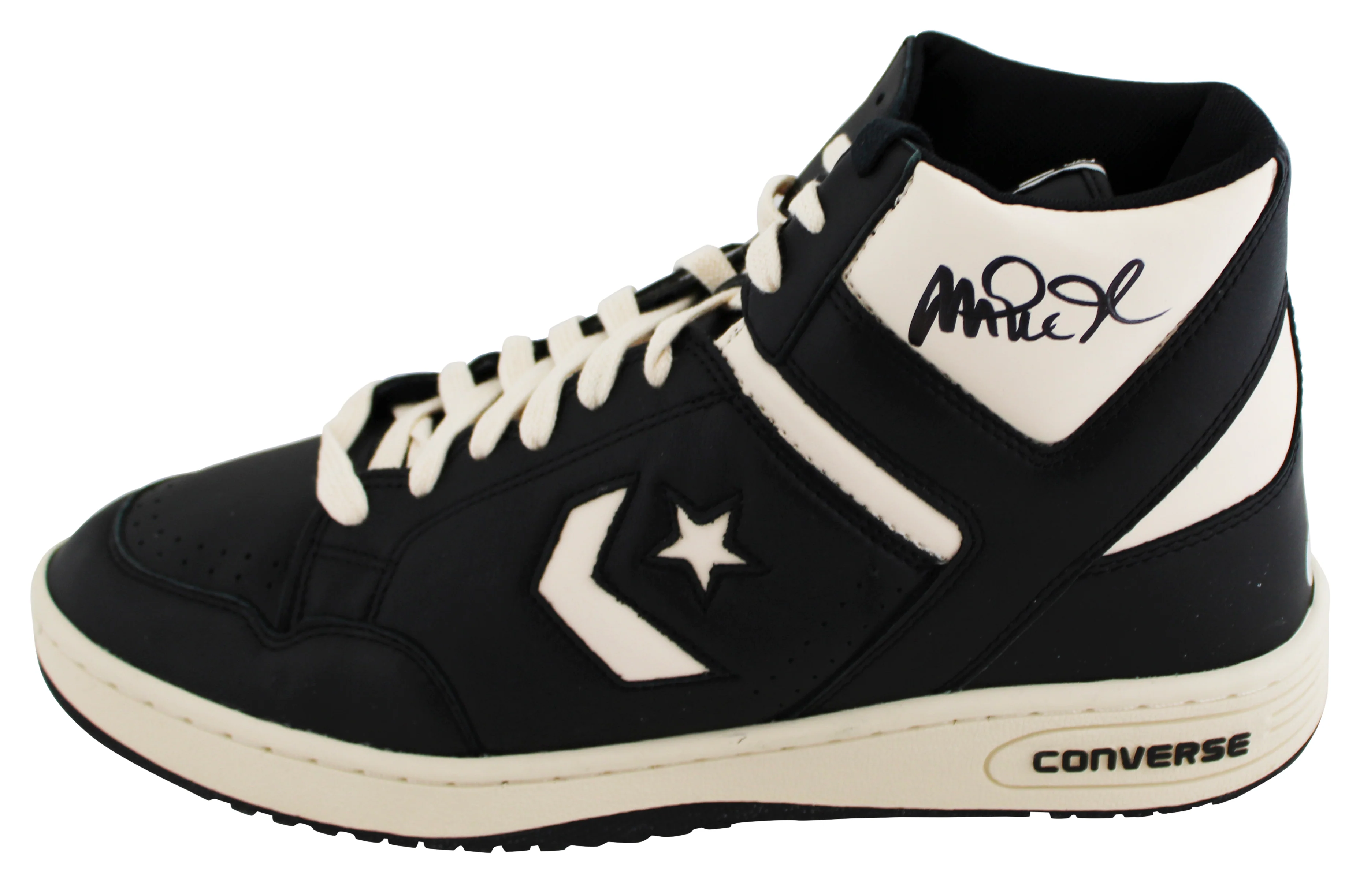 Lakers Magic Johnson Signed Left B&W Converse Weapon Shoe W/ Case BAS Witness 3 - Image 3