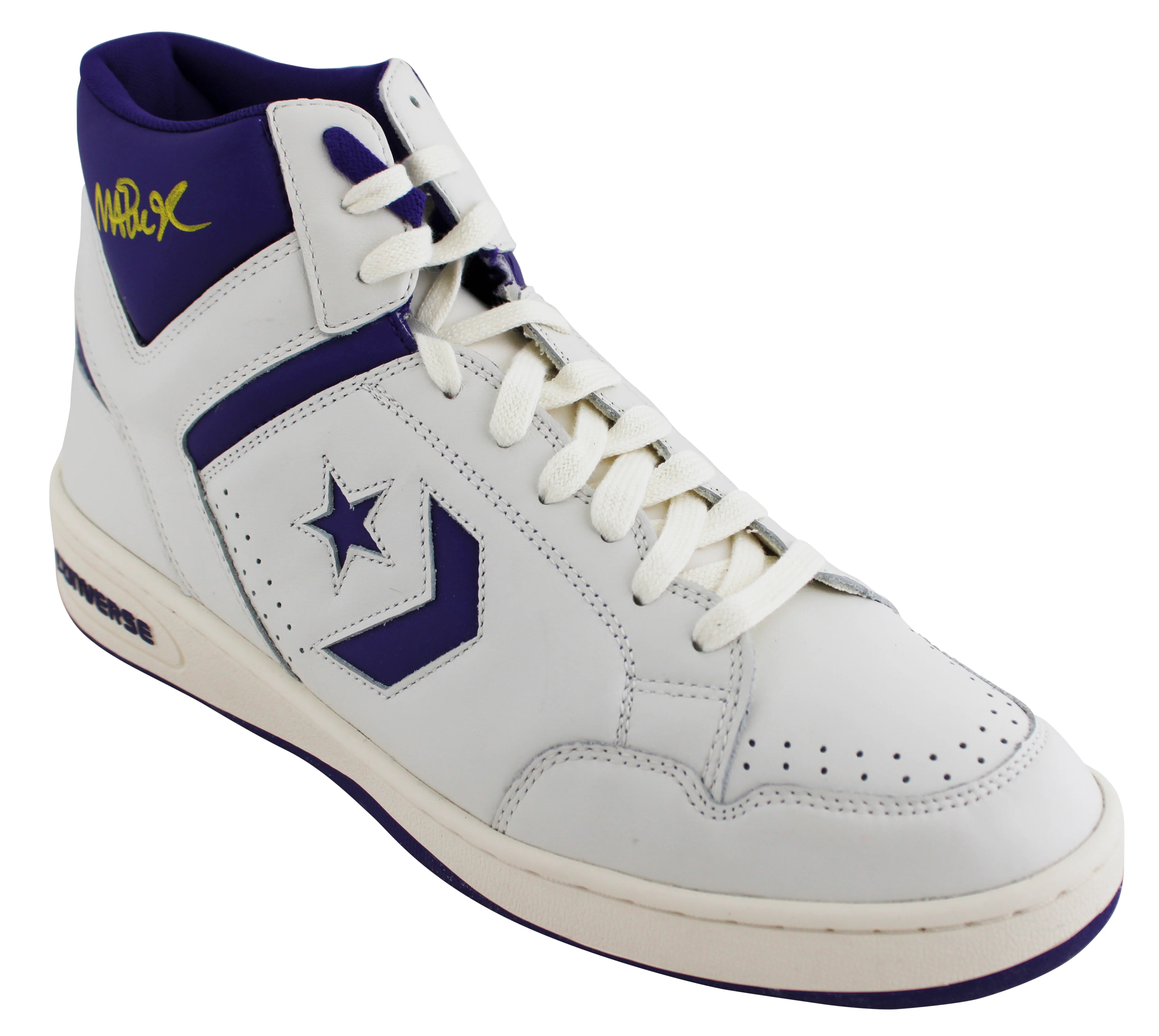 Lakers Magic Johnson Signed Right Purple & White Converse Weapon Shoe BAS Wit 3 - Image 4
