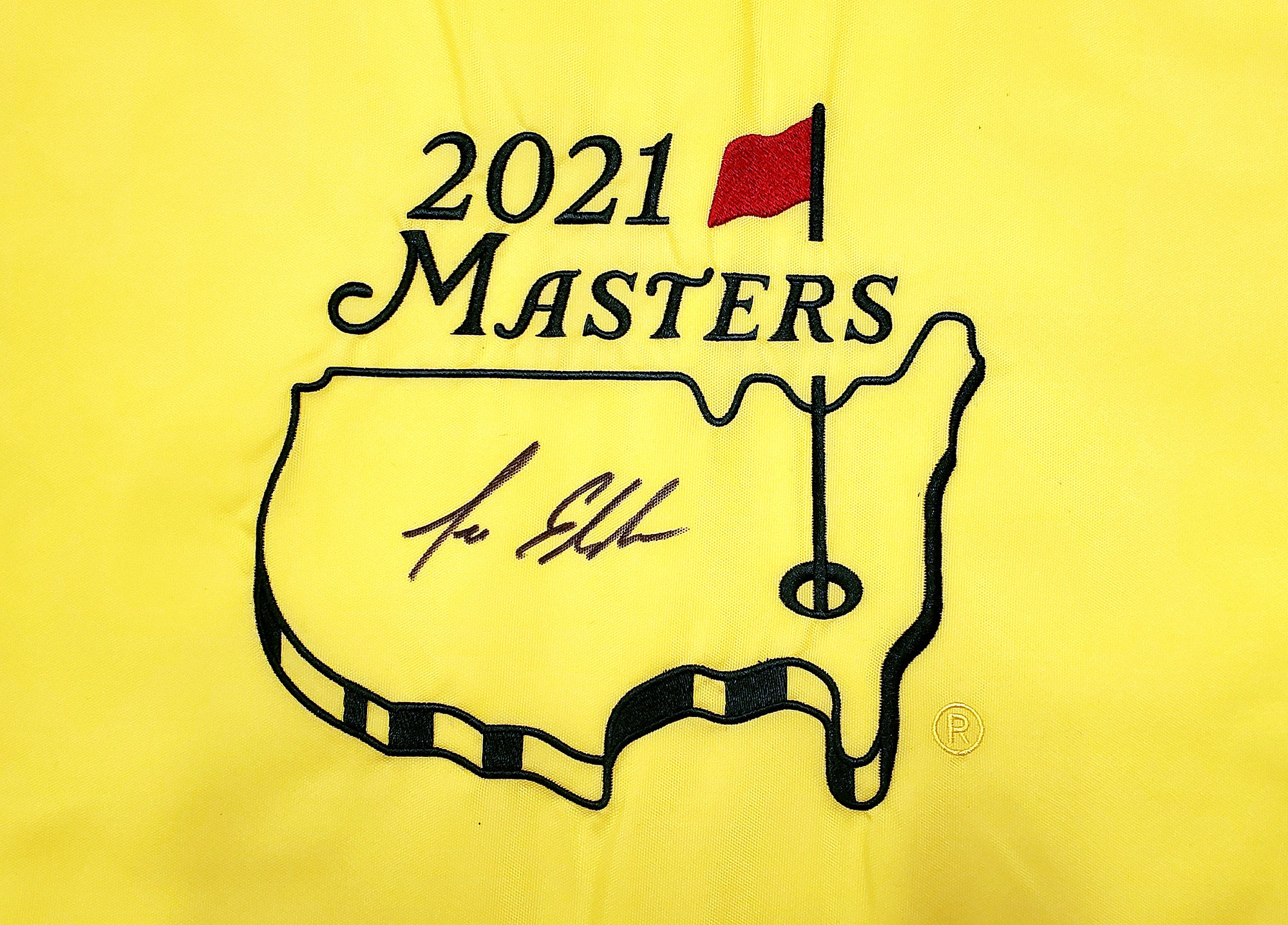 Lee Elder Autographed Yellow 2021 Masters Pin Flag Beckett BAS Stock #197115 - Image 2
