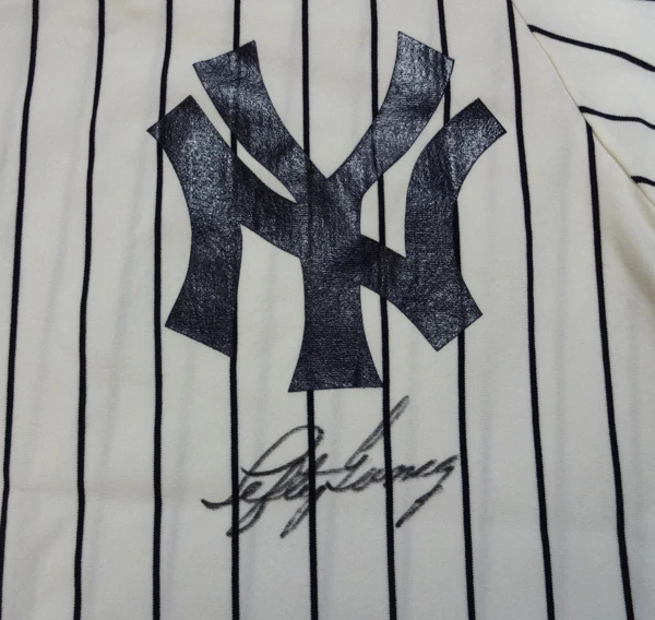 New York Yankees Lefty Gomez Autographed White Jersey PSA/DNA #V09459 - Image 3