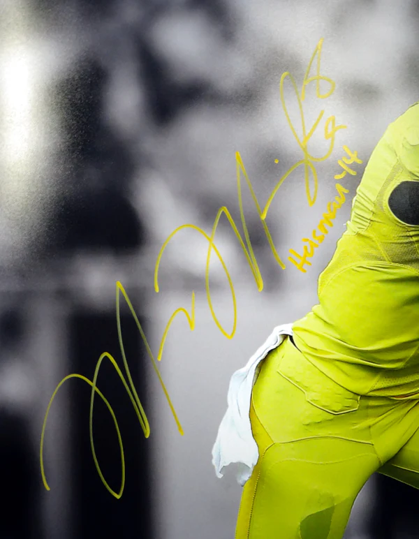 Marcus Mariota Autographed 16x20 Photo Oregon Ducks "Heisman '14" MM Holo Stock #89884 - Image 2