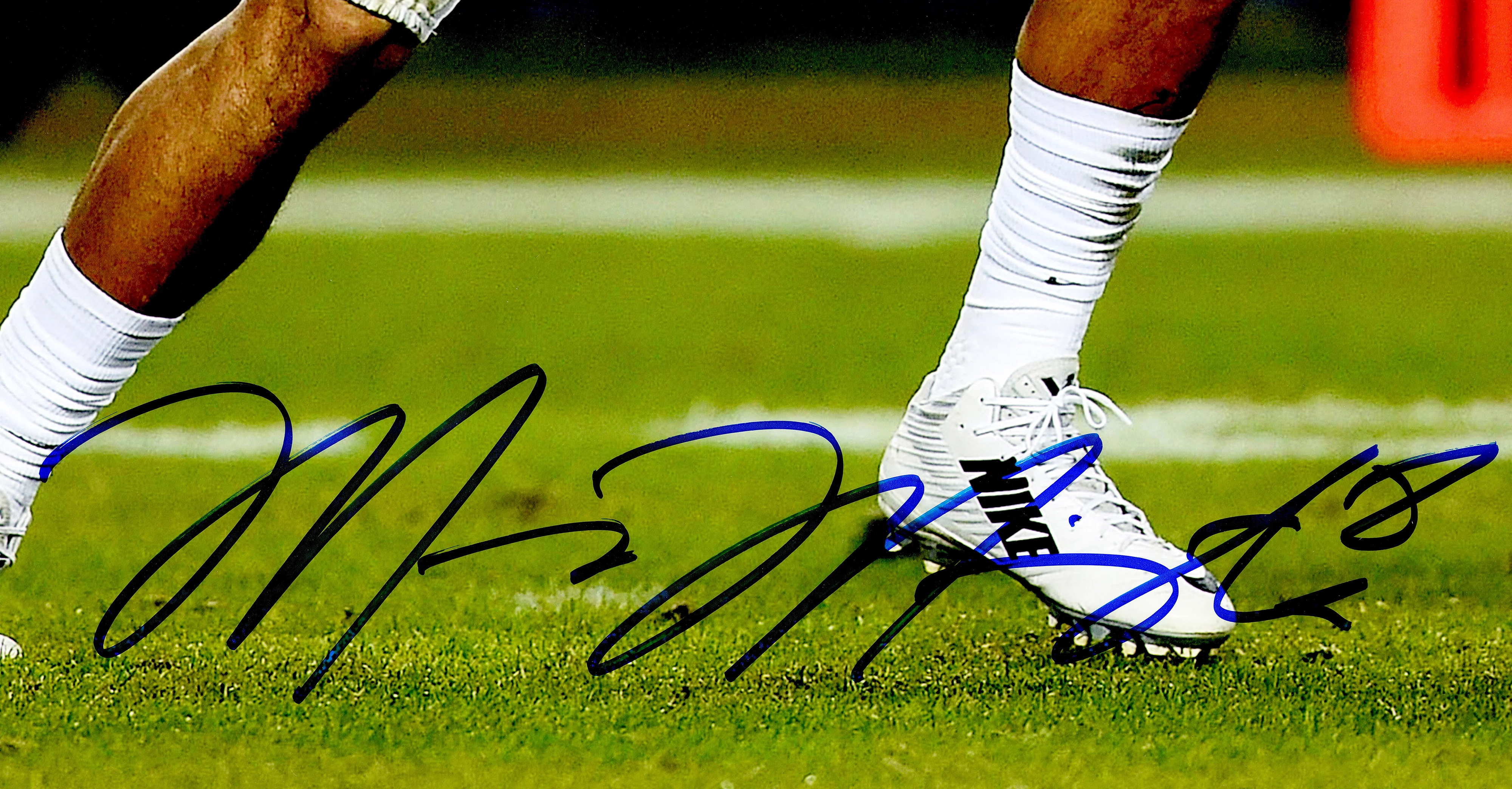 Marcus Mariota Autographed 16x20 Photo Oregon Ducks MM Holo Stock #89225 - Image 2