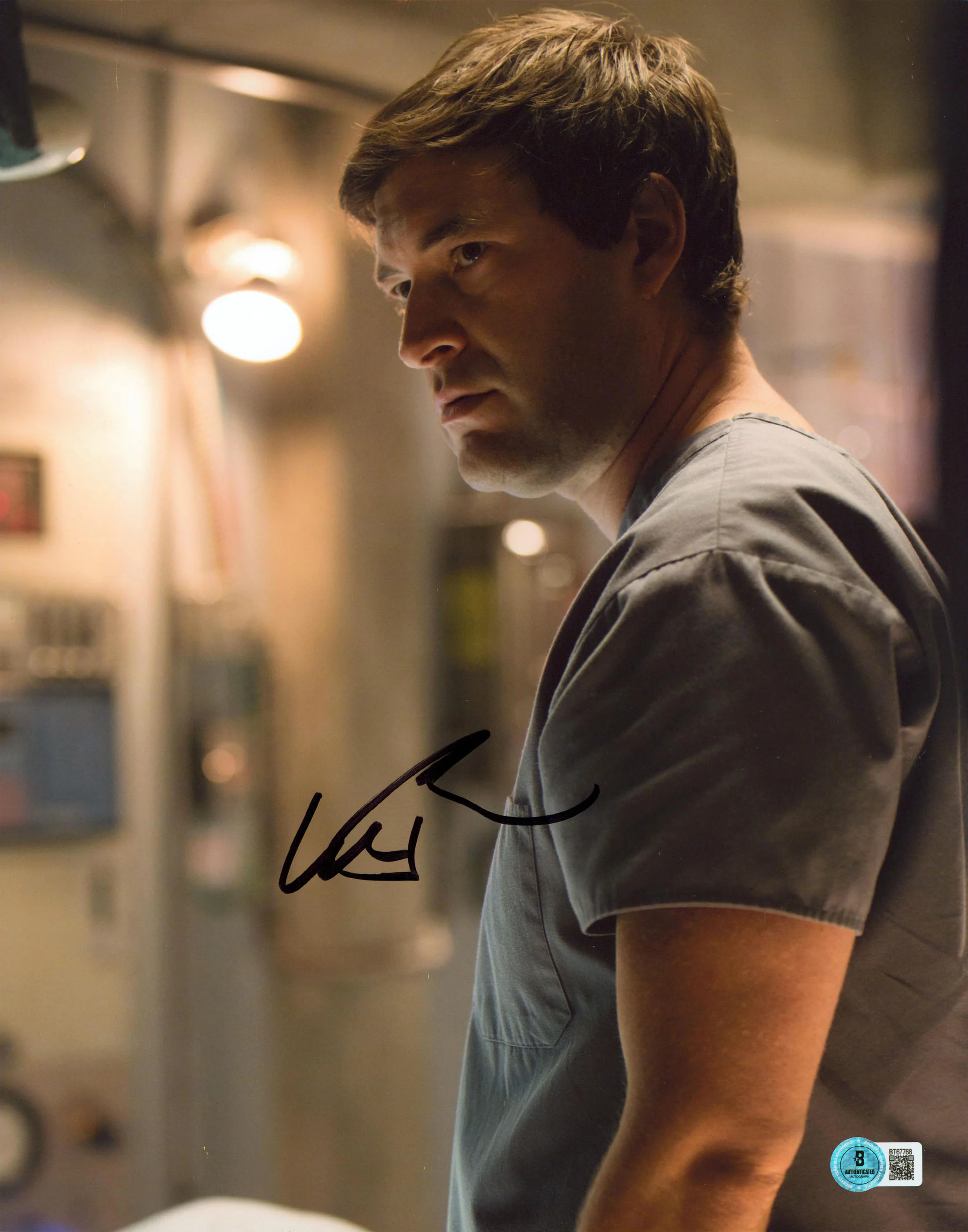 Mark Duplass The Lazarus Effect Authentic Signed 11x14 Photo BAS #BT67768 - Image 2