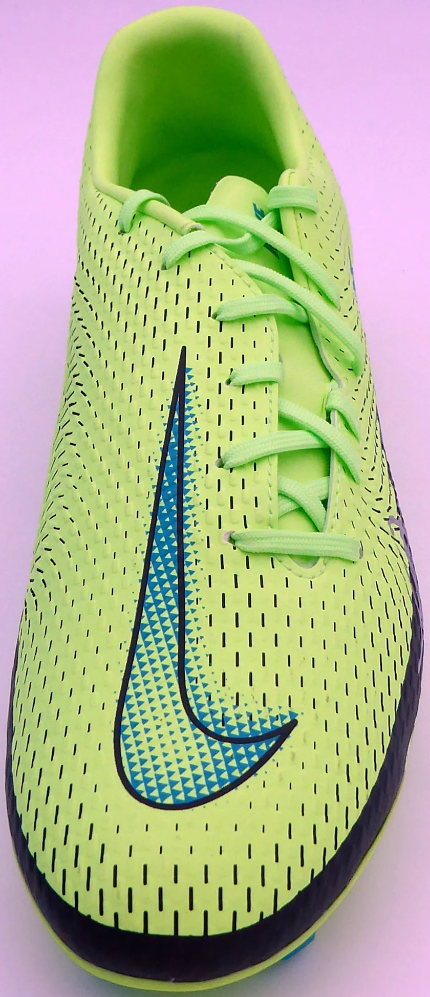 Mason Mount Autographed Green Nike Phantom Cleat Shoe Chelsea F.C. Size 10.5 Beckett BAS #K06297 - Image 3