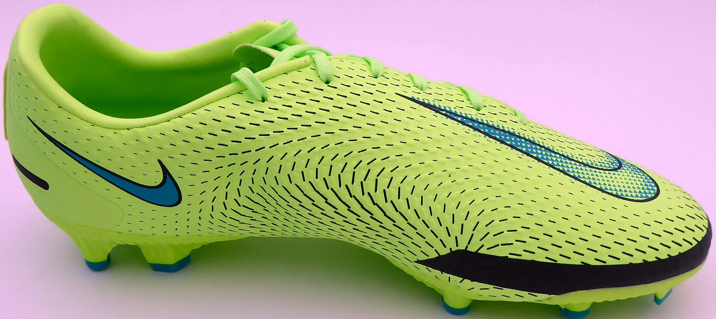 Mason Mount Autographed Green Nike Phantom Cleat Shoe Chelsea F.C. Size 10.5 Beckett BAS #K06297 - Image 4