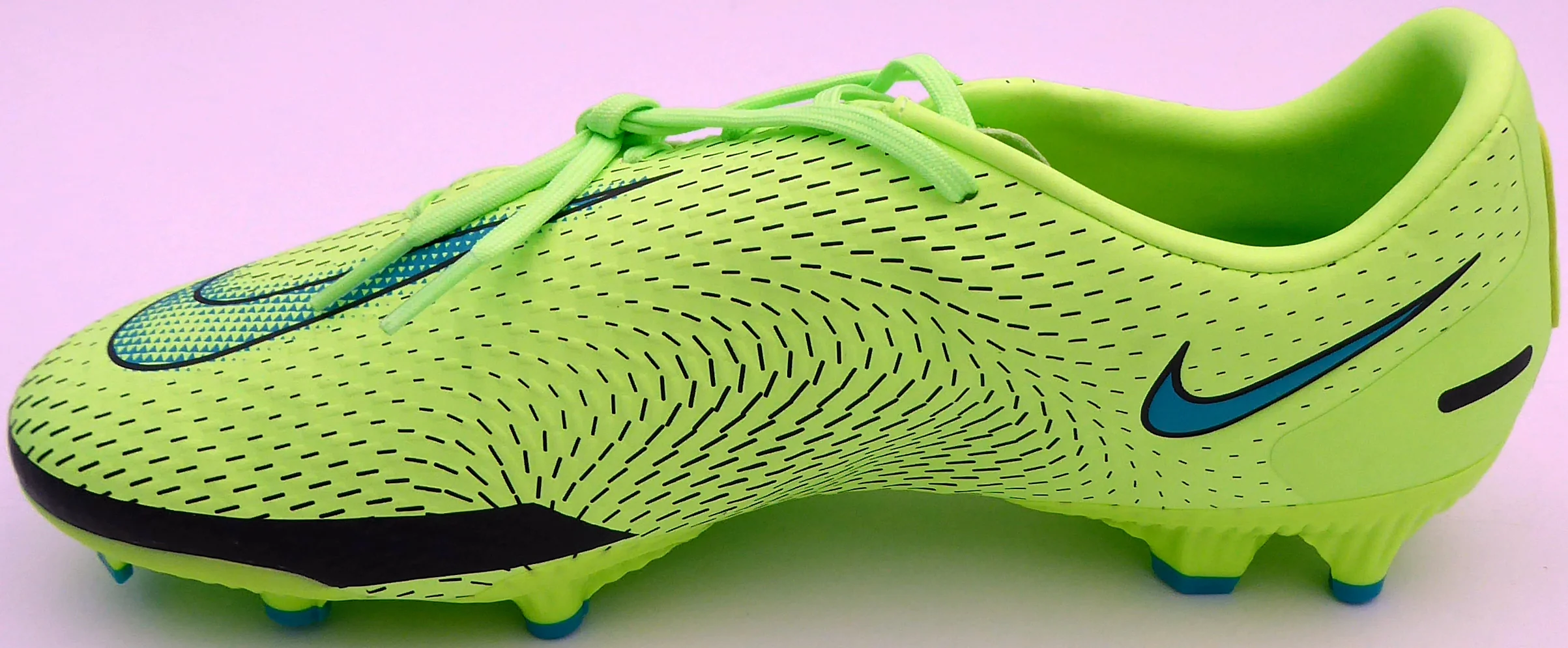 Mason Mount Autographed Green Nike Phantom Cleat Shoe Chelsea F.C. Size 10.5 Beckett BAS #K06432 - Image 4