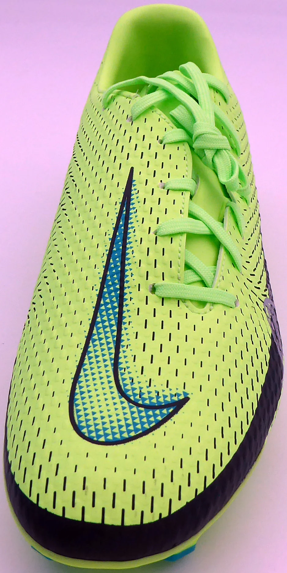 Mason Mount Autographed Green Nike Phantom Cleat Shoe Chelsea F.C. Size 10 Beckett BAS #K06326 - Image 3