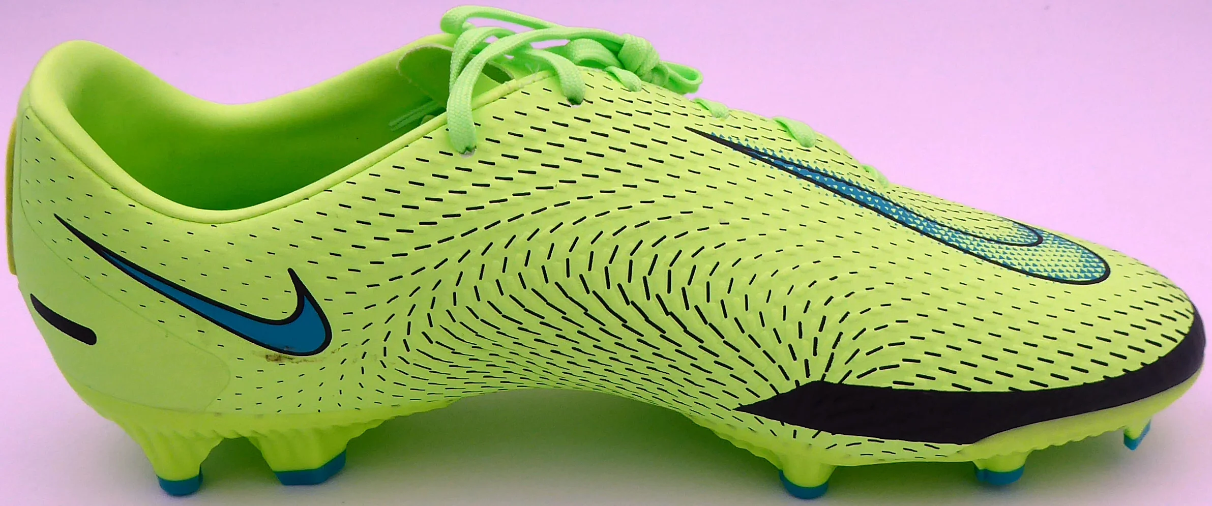 Mason Mount Autographed Green Nike Phantom Cleat Shoe Chelsea F.C. Size 10 Beckett BAS #K06326 - Image 4