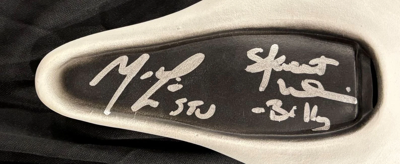 Matthew Lillard Skeet Ulrich Signed Scream Ghostface Mask JSA QR - Image 2