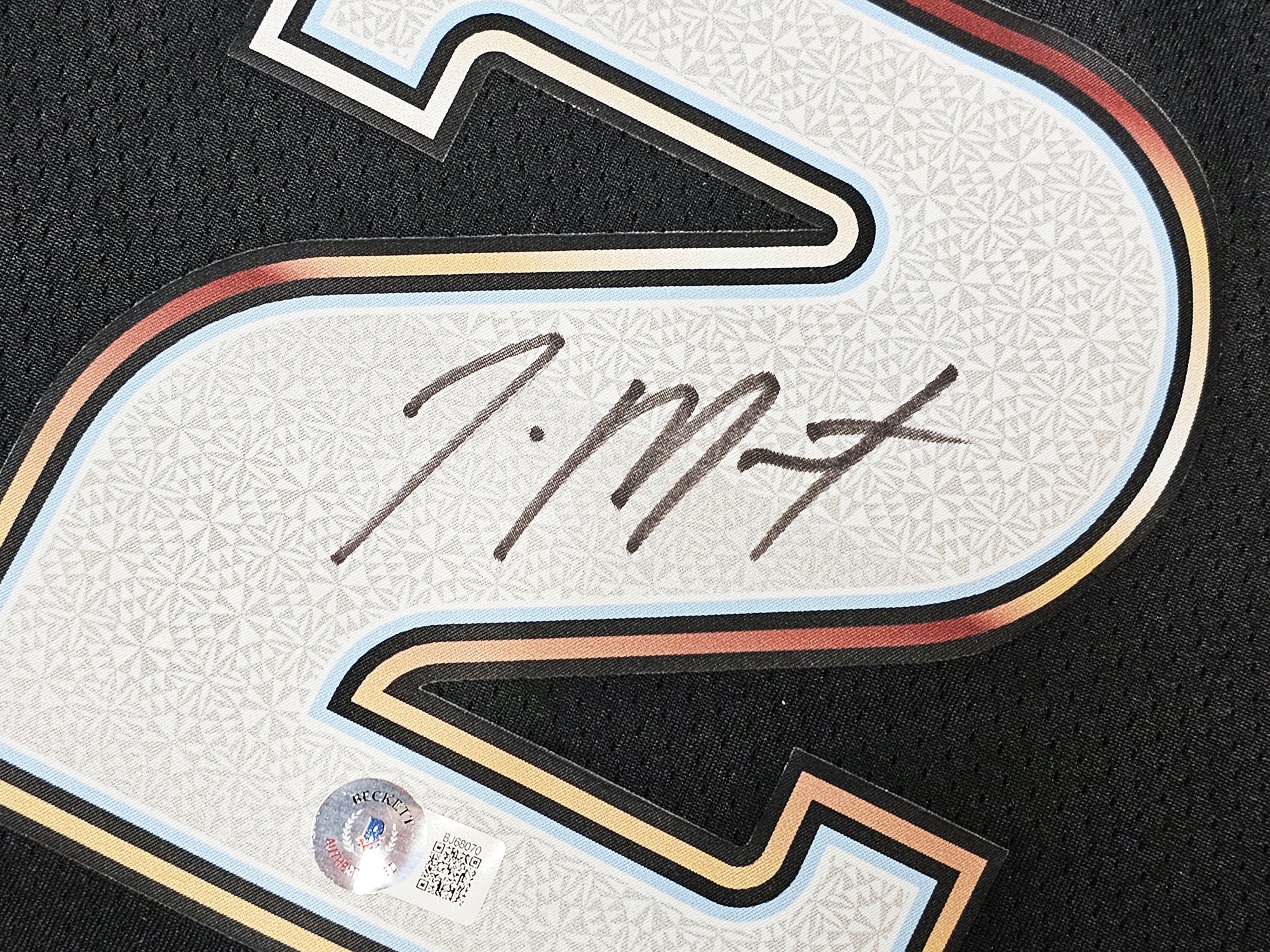 Memphis Grizzlies Ja Morant Autographed Black Nike City Edition Swingman Jersey Size 48 Beckett BAS QR Stock #218585 - Image 4