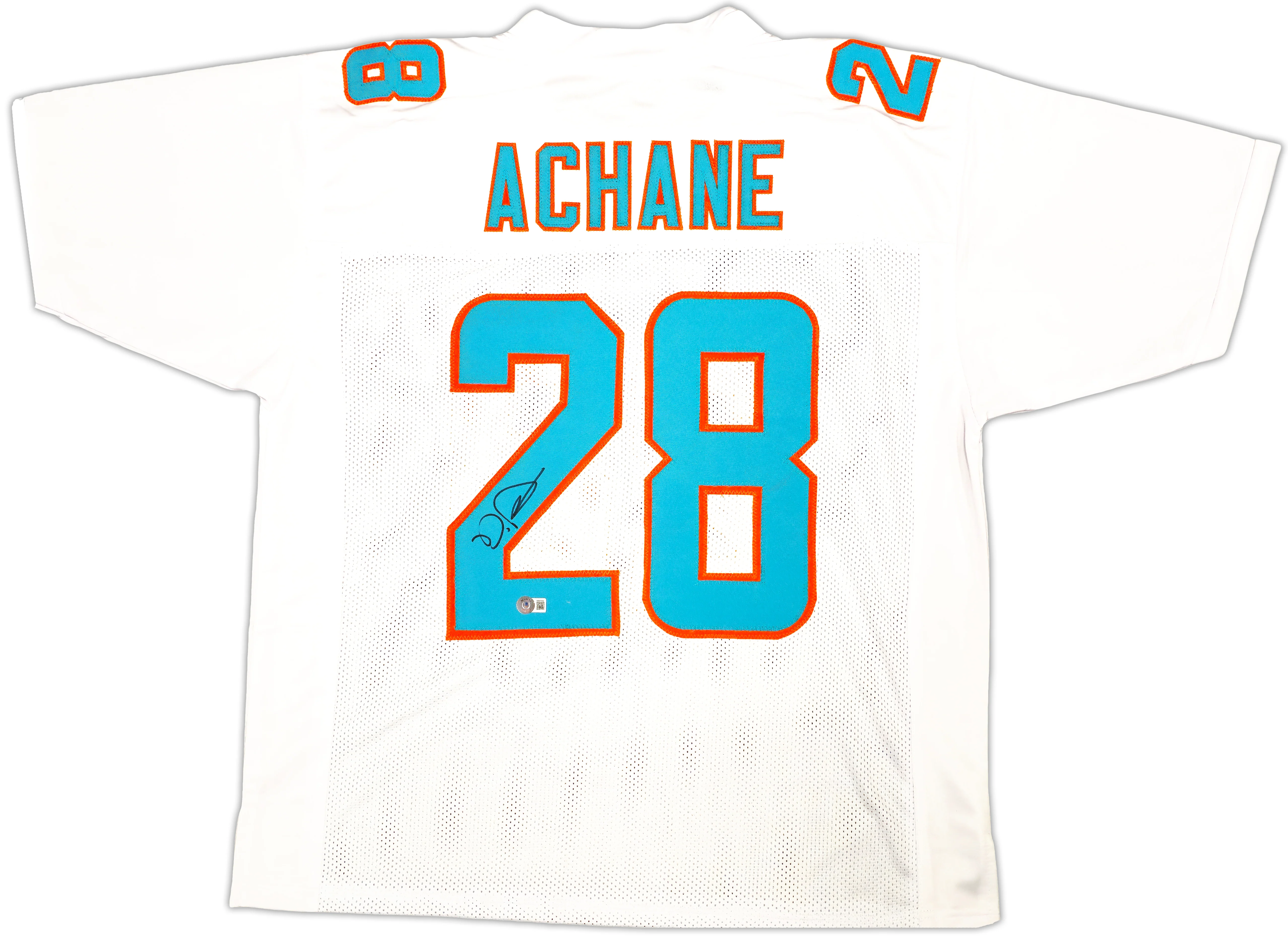 Miami Dolphins De'Von Achane Autographed White Jersey Beckett BAS Witness Stock #221540 - Image 2