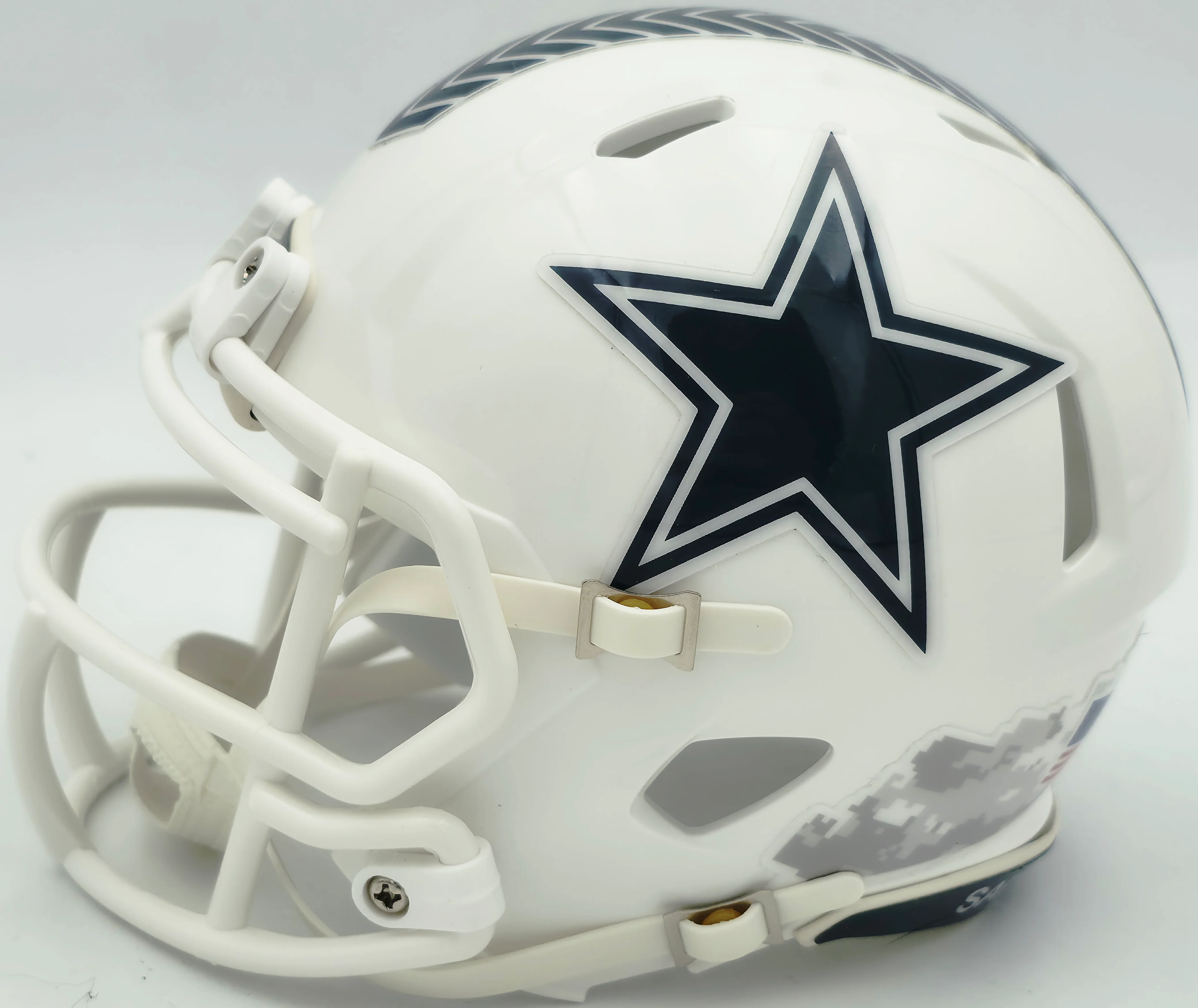 Micah Parson Autographed Dallas Cowboys White Salute To Service Speed Mini Helmet Fanatics Holo Stock #256992 - Image 5