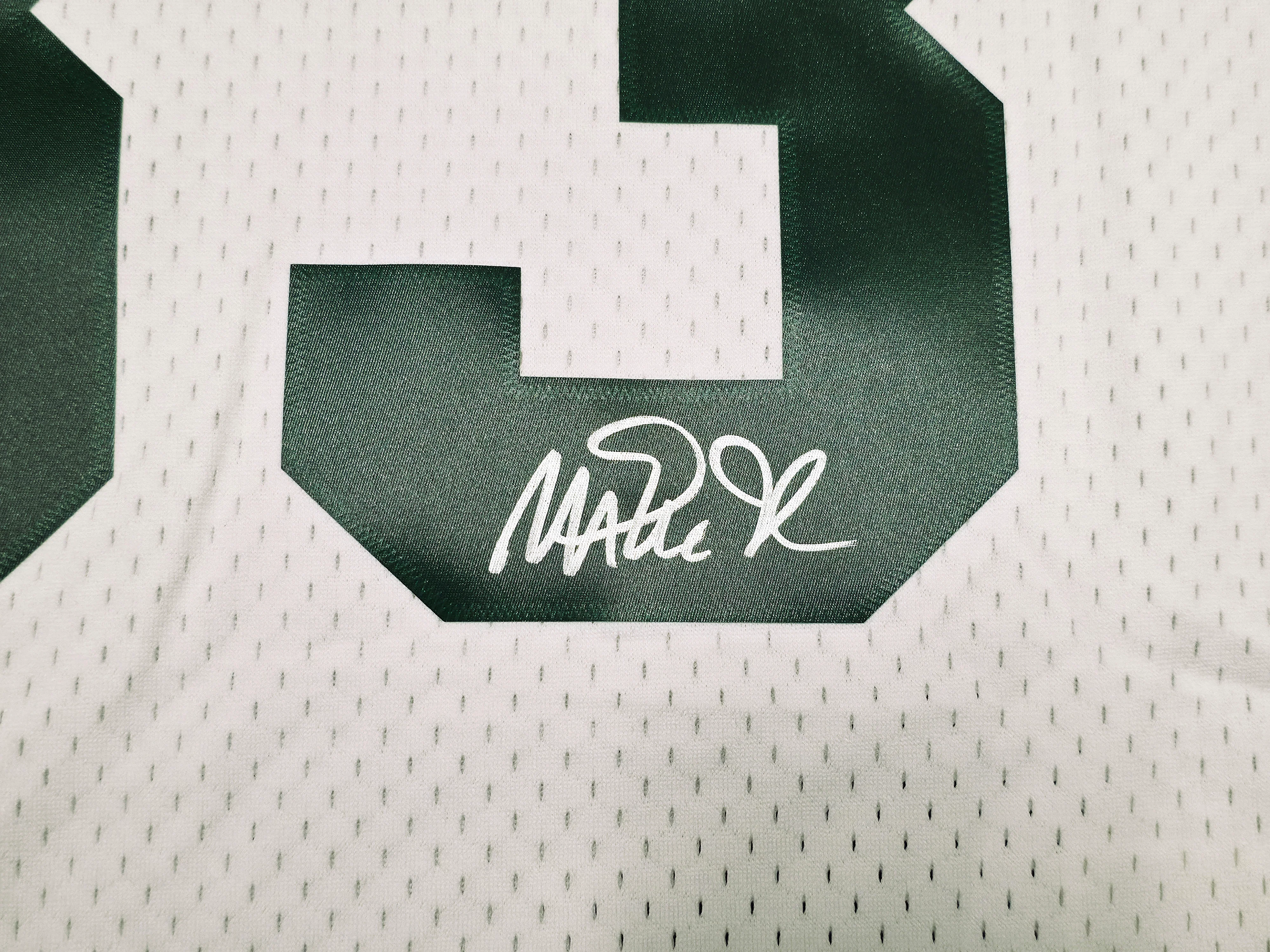Michigan State Spartans Magic Johnson Autographed White Authentic Mitchell & Ness 1978-79 College Vault Jersey Size XL Beckett BAS Witness Stock #256714 - Image 4