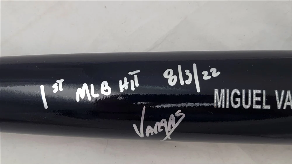 Miguel Vargas Autographed Black Rawlings Bat Los Angeles Dodgers "1st MLB Hit 8/3/22" Beckett BAS Witness #WZ59382 - Image 3