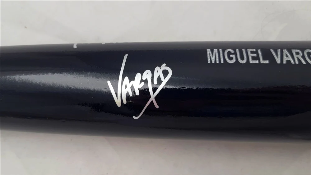 Miguel Vargas Autographed Black Rawlings Bat Los Angeles Dodgers "1st MLB Hit 8/3/22" Beckett BAS Witness #WZ59384 - Image 2