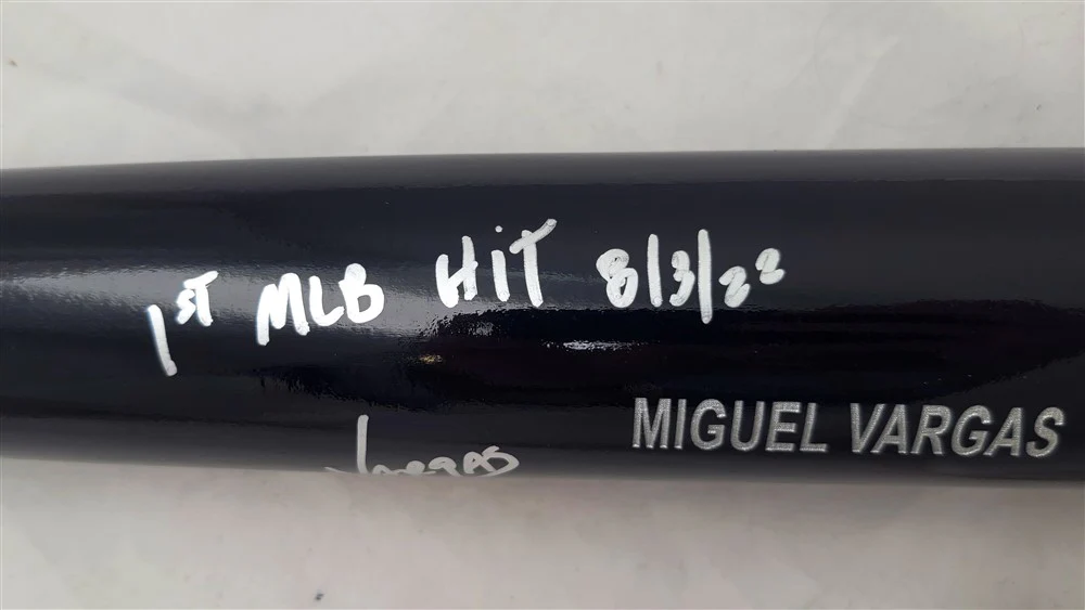 Miguel Vargas Autographed Black Rawlings Bat Los Angeles Dodgers "1st MLB Hit 8/3/22" Beckett BAS Witness #WZ59384 - Image 3