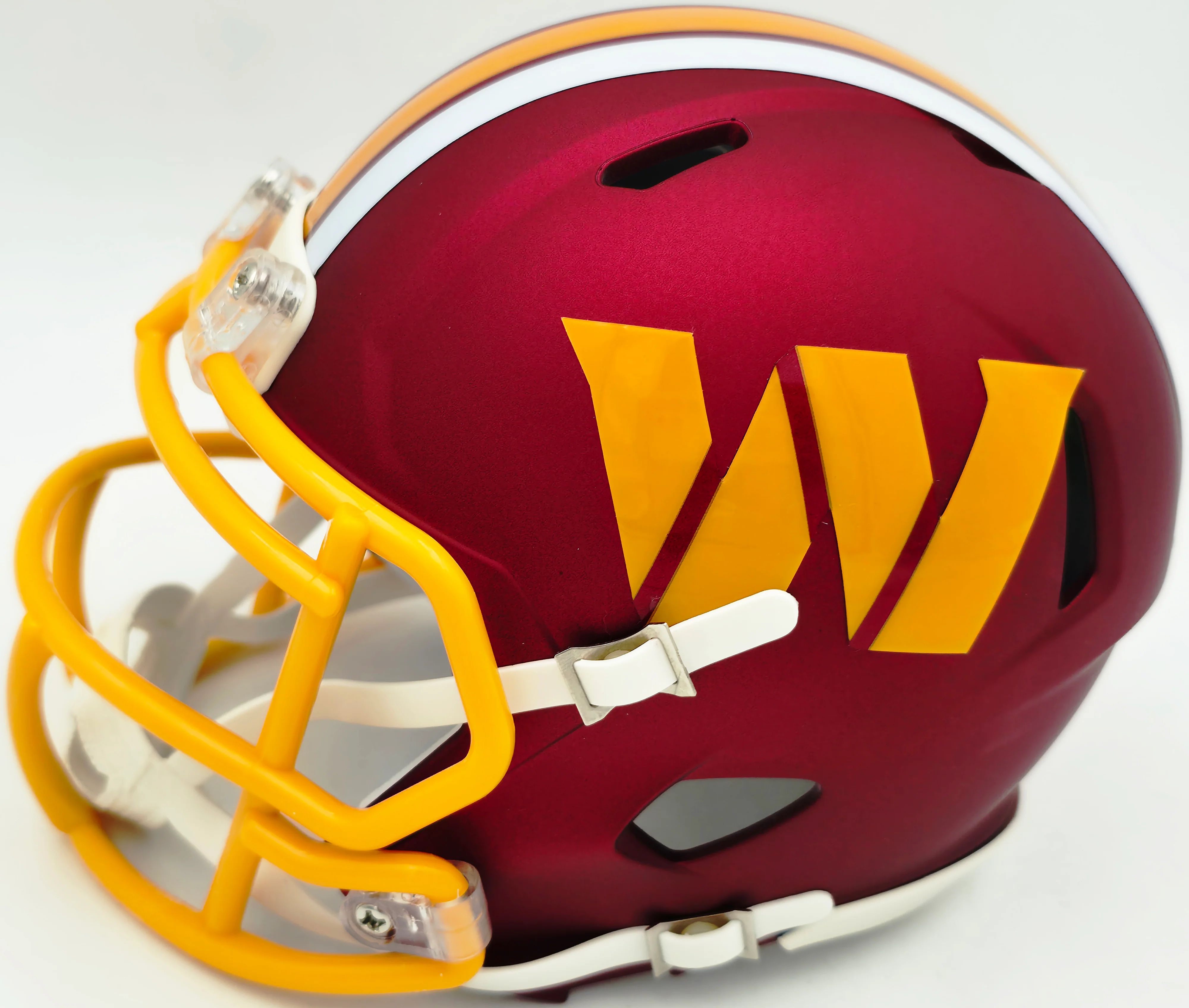 Mike Sainristil Autographed Washington Commanders Maroon 2025 Alternate Speed Mini Helmet Beckett BAS Witness Stock #261955 - Image 3