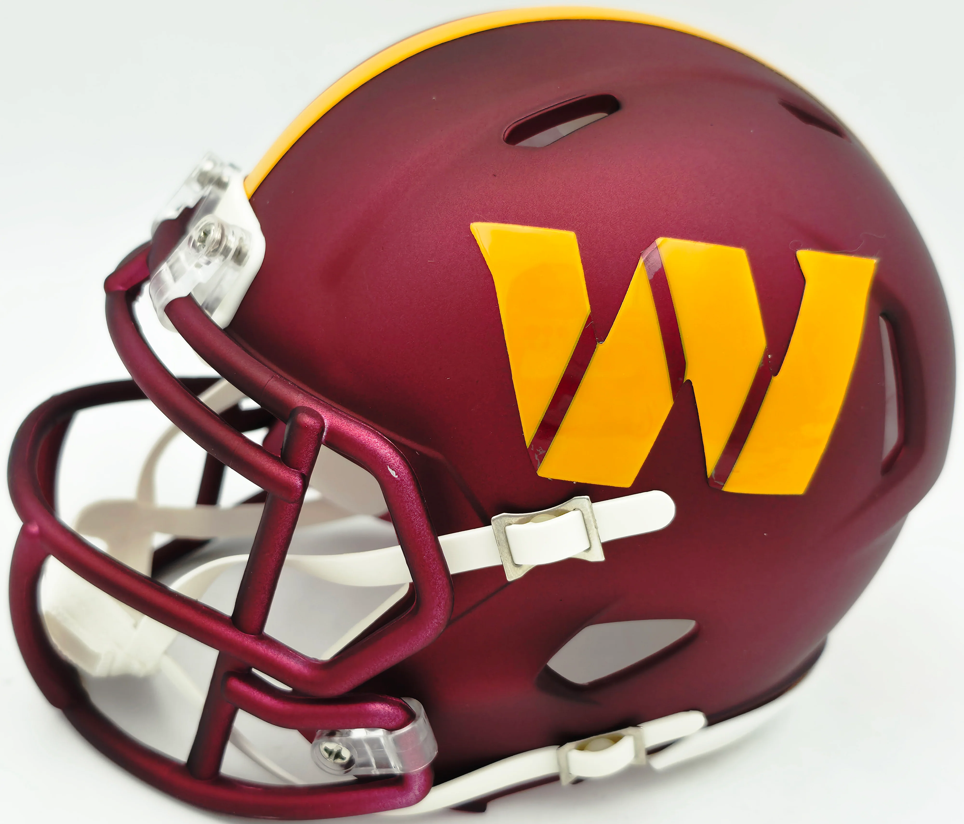 Mike Sainristil Autographed Washington Commanders Maroon Speed Mini Helmet Beckett BAS Witness Stock #261958 - Image 3