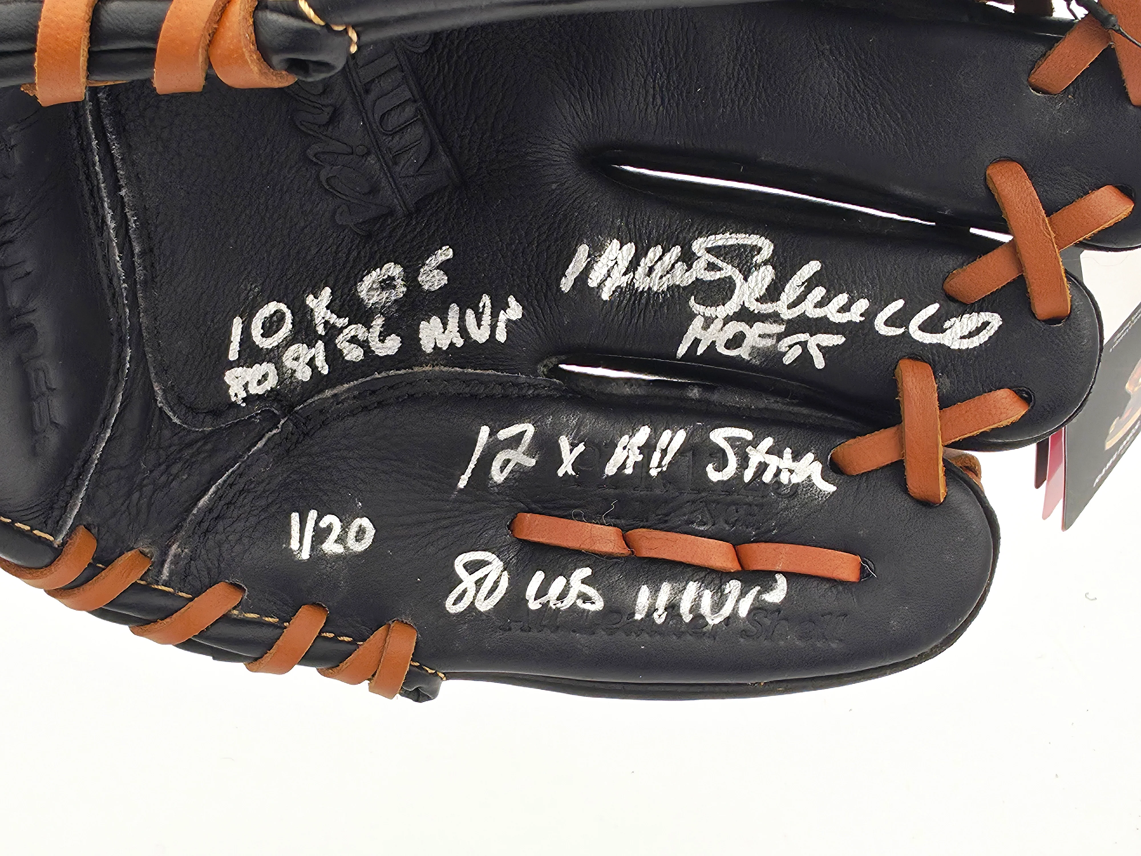 Mike Schmidt Autographed Rawlings Pro Series Black Leather Fielding Glove Philadelphia Phillies With 5 Stats #1/20 MLB Holo #HZ670936 - Image 2