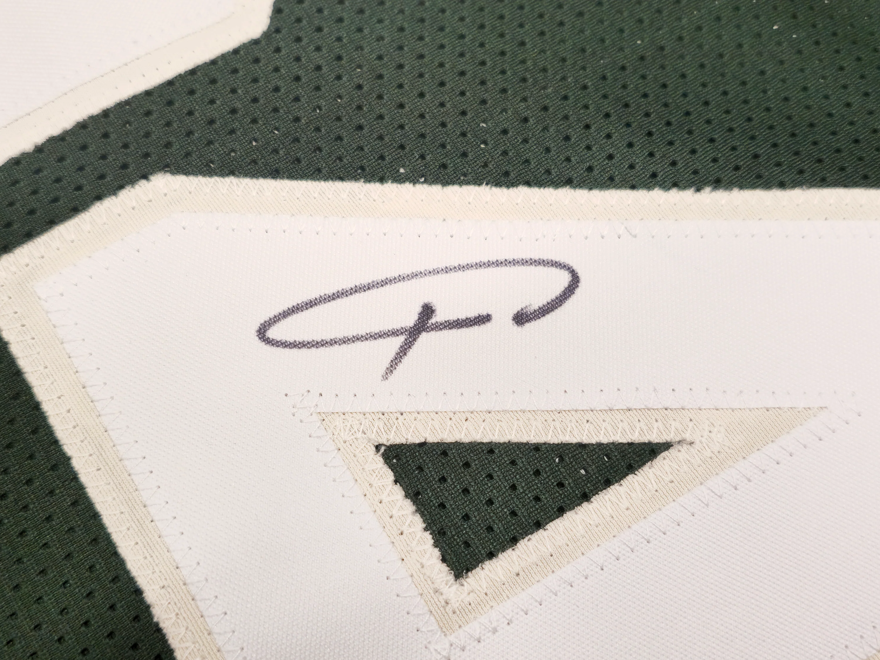 Milwaukee Bucks Giannis Antetokounmpo Autographed Green Jersey Beckett BAS Witness Stock #232744 - Image 4