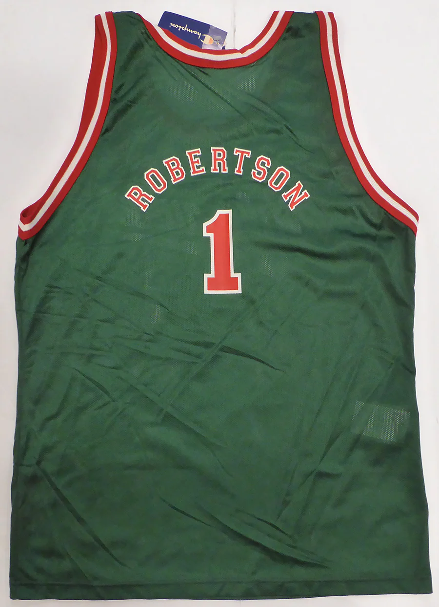 Milwaukee Bucks Oscar Robertson Autographed Green Champion Jersey Beckett BAS QR #BS30057 - Image 5