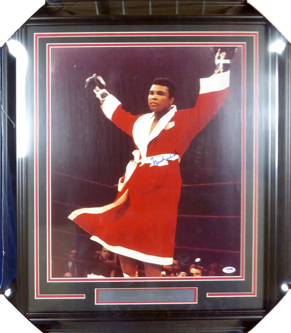 Muhammad Ali Autographed Framed 16x20 Photo PSA/DNA #S14049