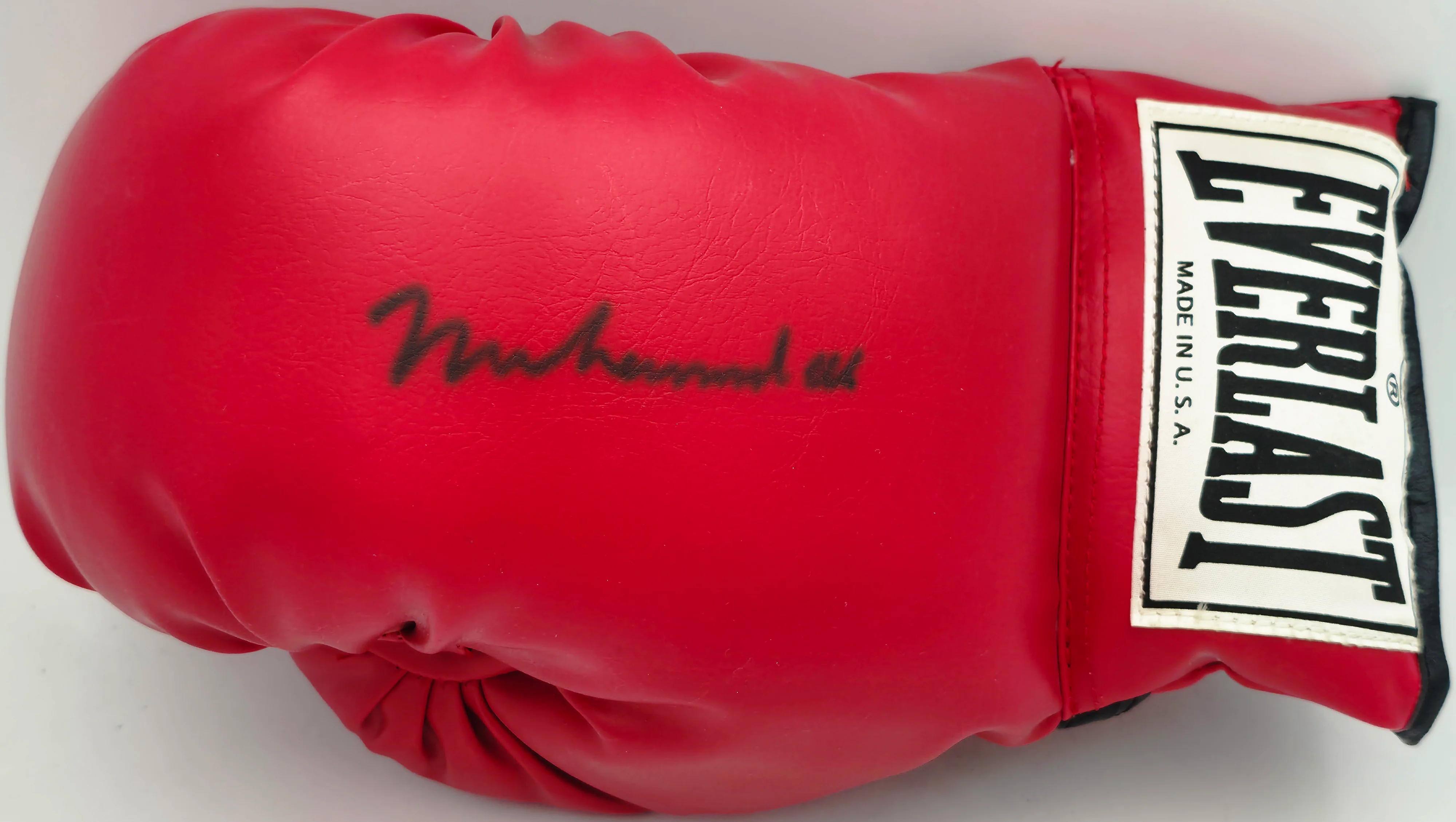 Muhammad Ali Autographed Red Boxing Glove RH JSA #ZZ29592