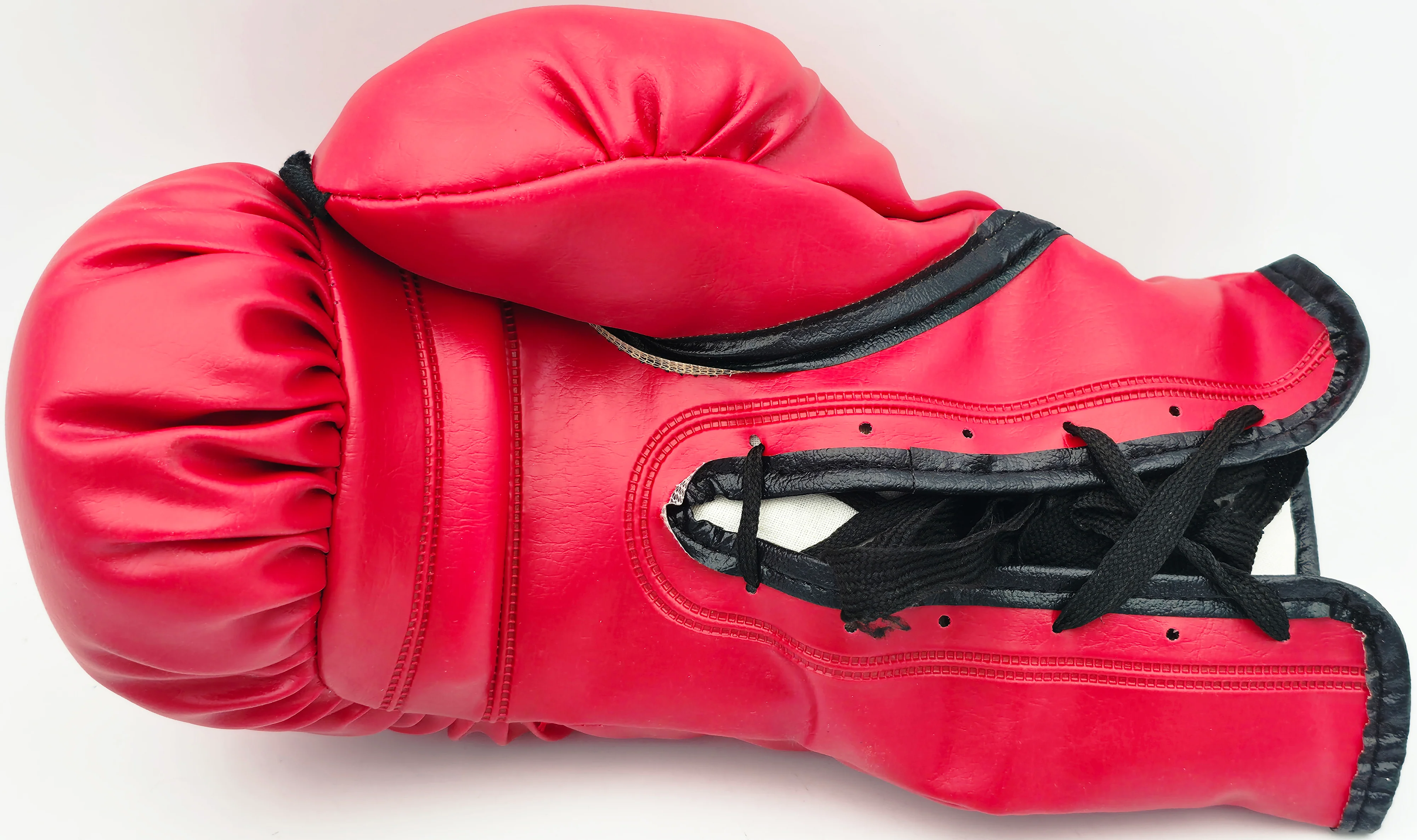 Muhammad Ali Autographed Red Boxing Glove RH JSA #ZZ29592 - Image 4