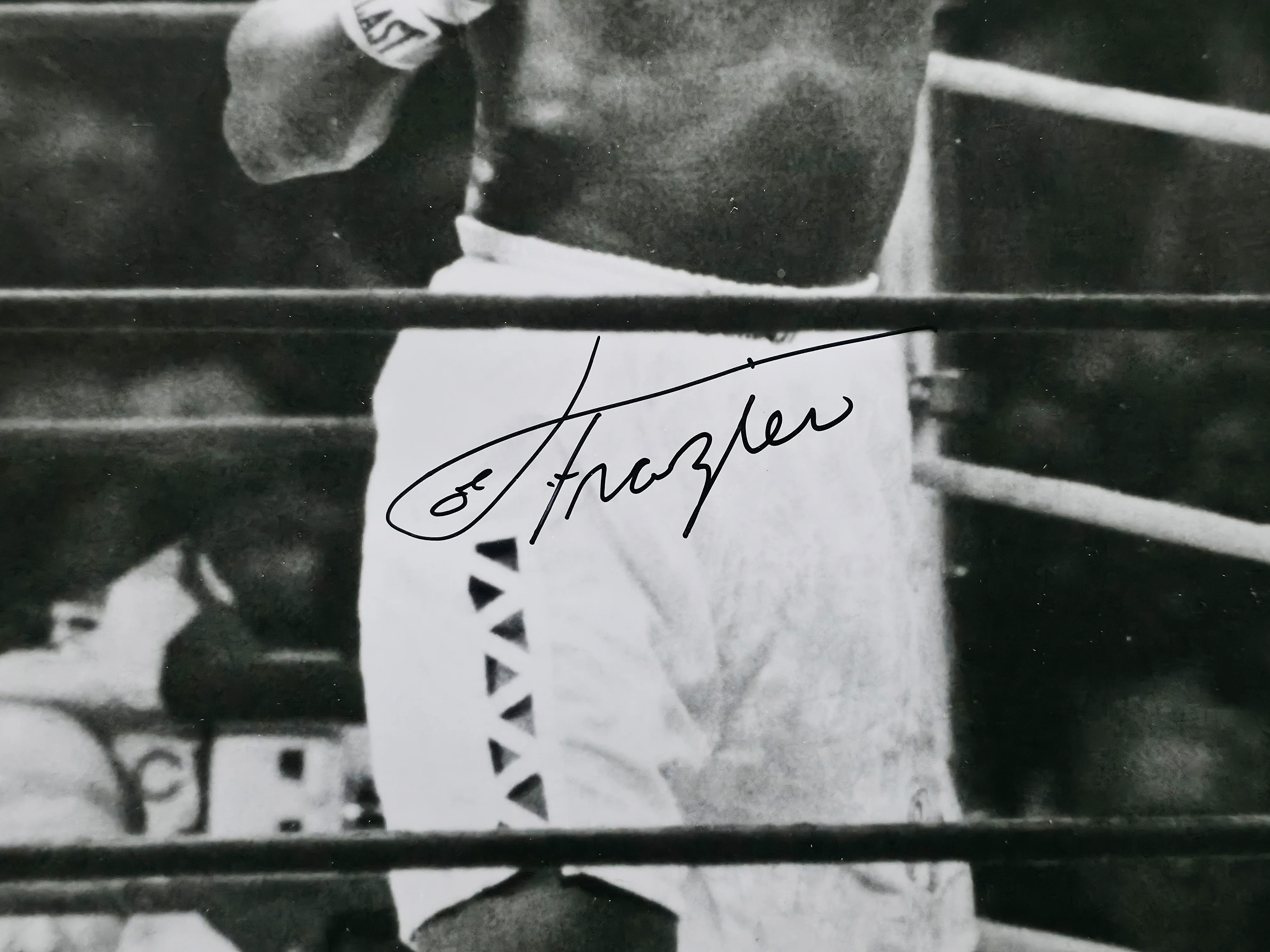 Muhammad Ali & Joe Frazier Autographed Framed 16x20 Photo JSA #X98149 - Image 4