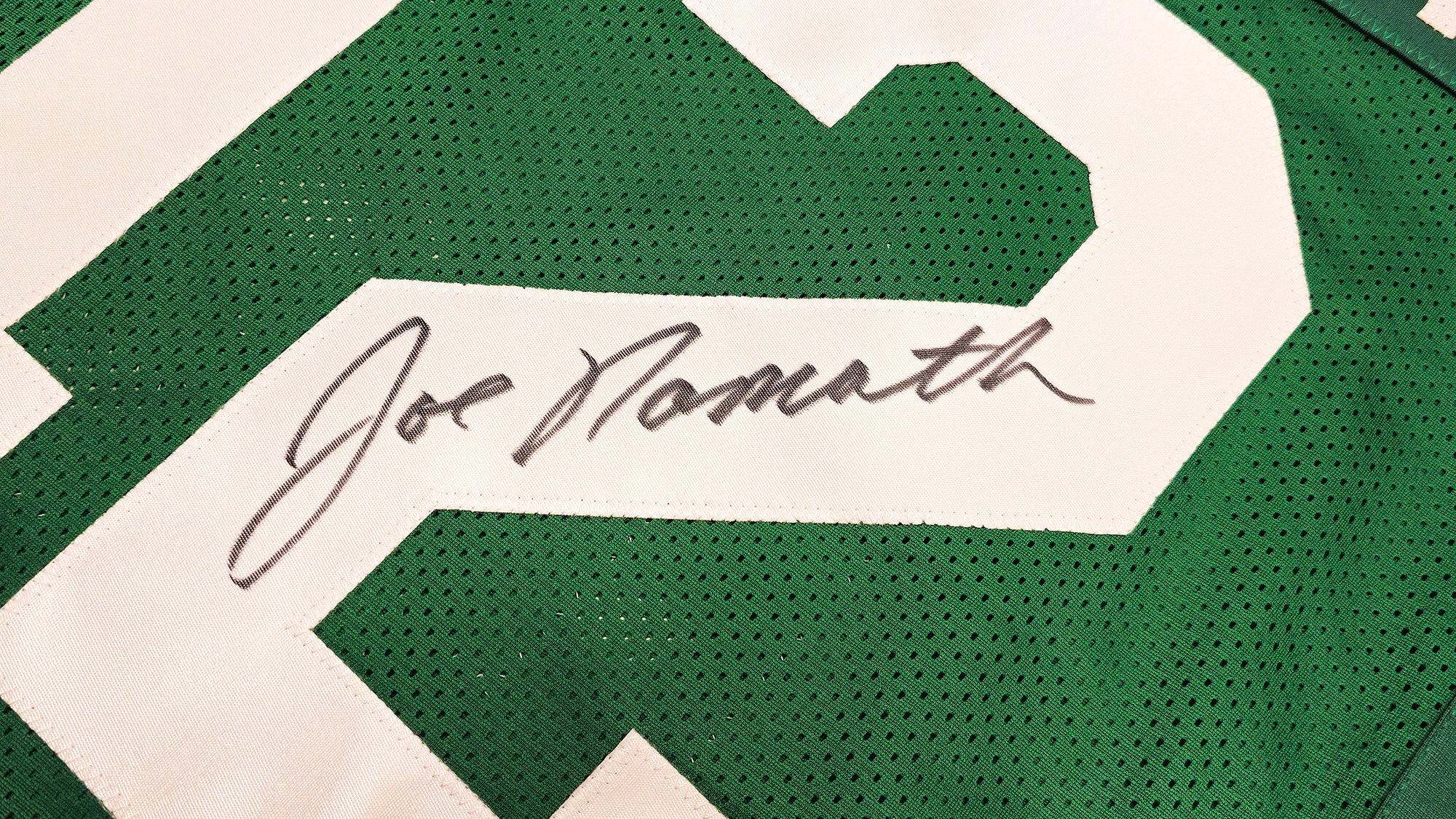 New York Jets Joe Namath Autographed Green Jersey Beckett BAS Witness Stock #237707 - Image 4