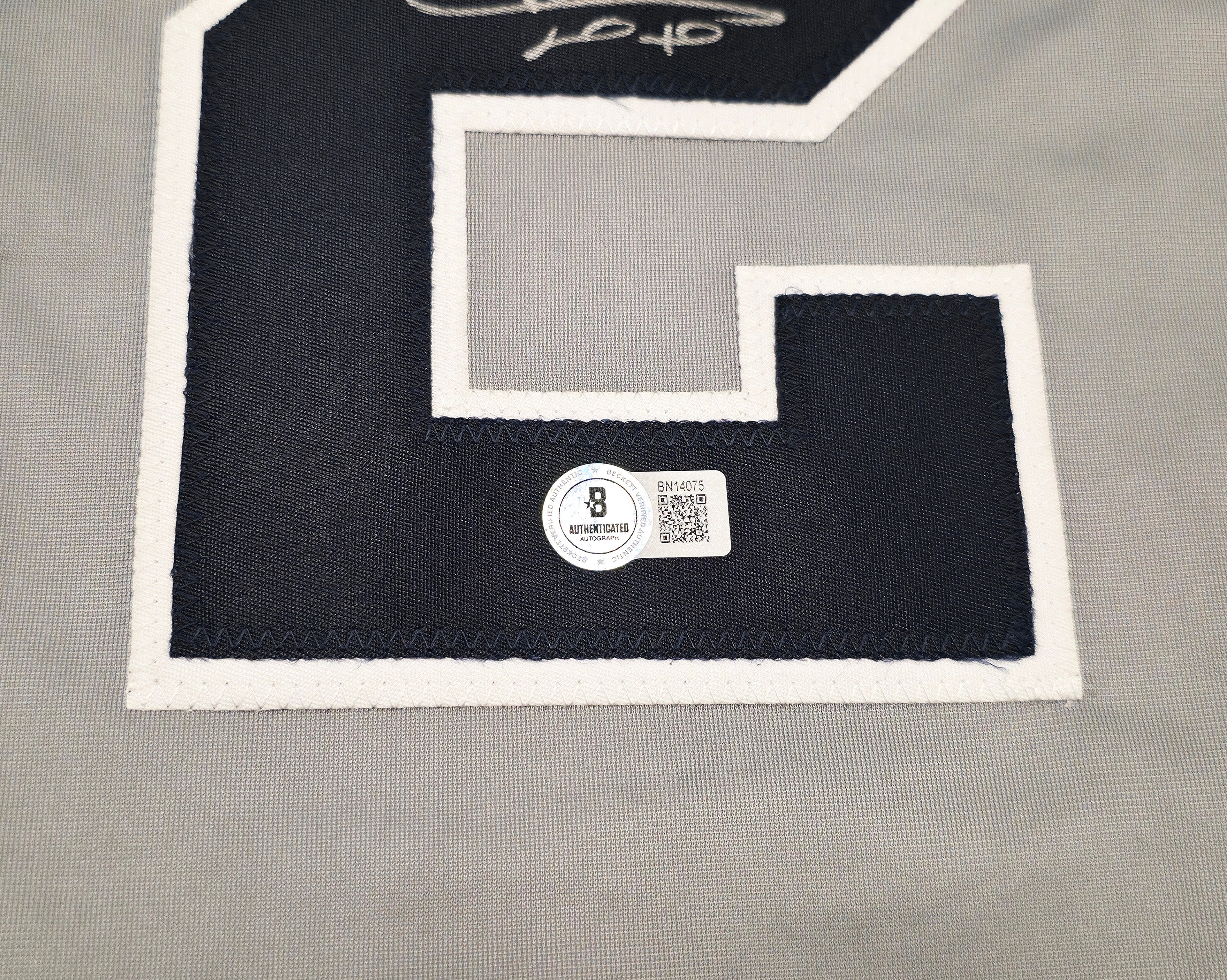 New York Yankees Juan Soto Autographed Gray Jersey Beckett BAS QR Stock #250496 - Image 5