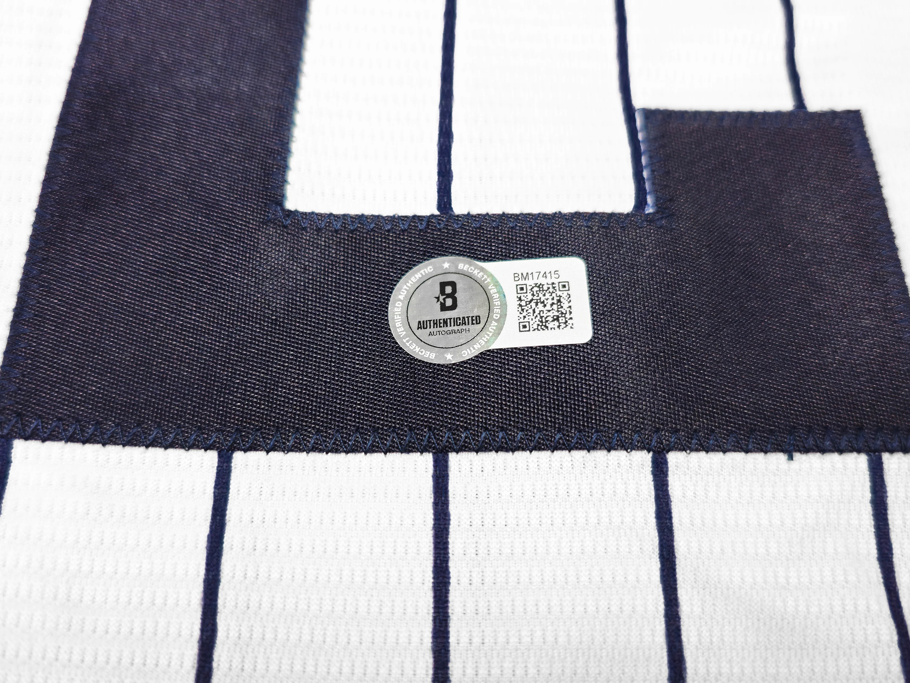 New York Yankees Juan Soto Autographed White W/Pinstripes Nike Jersey Size XXL Beckett BAS QR Stock #232742 - Image 5