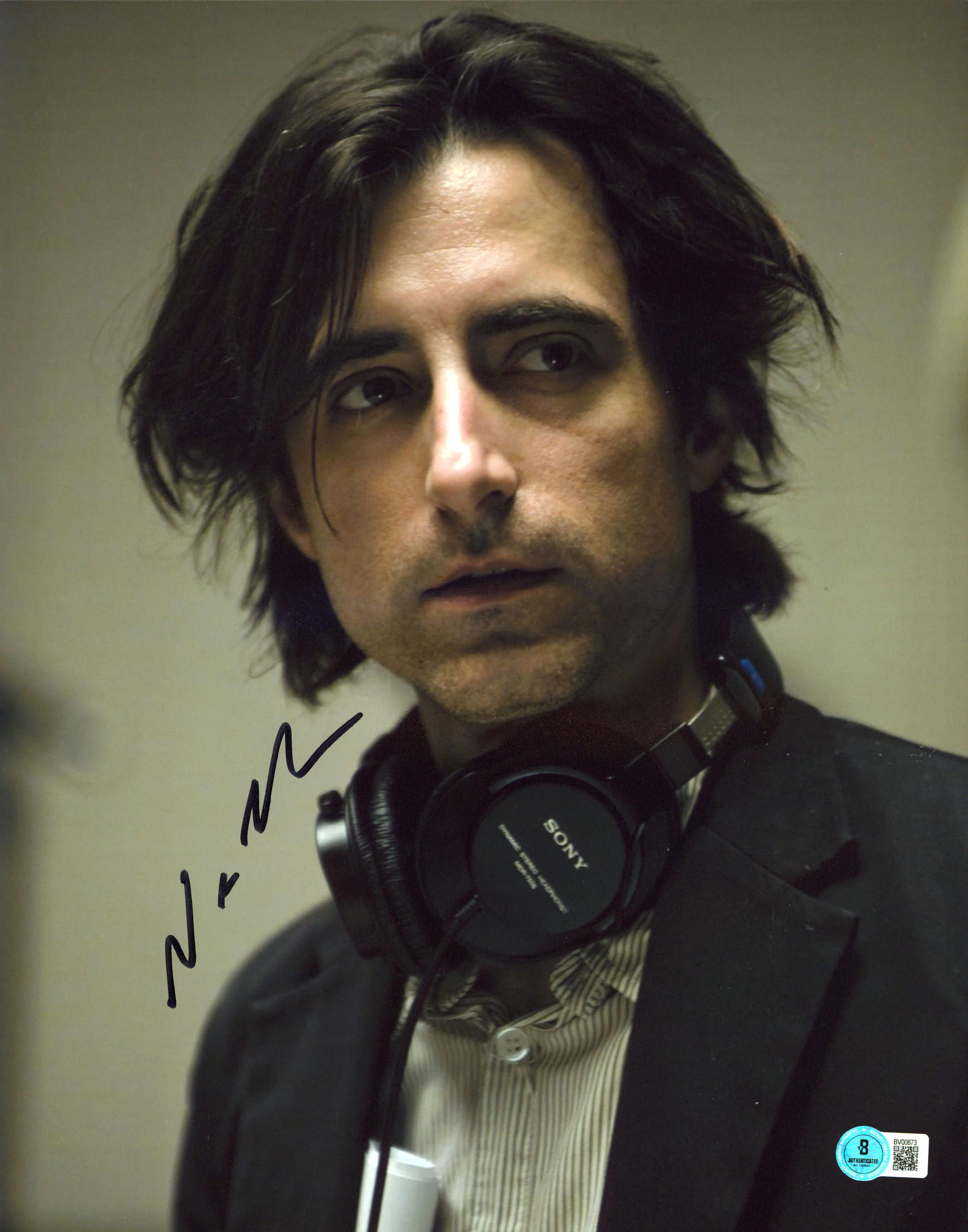 Noah Baumbach Greenberg Authentic Signed 11x14 Vertical Photo BAS #BV00873 - Image 2