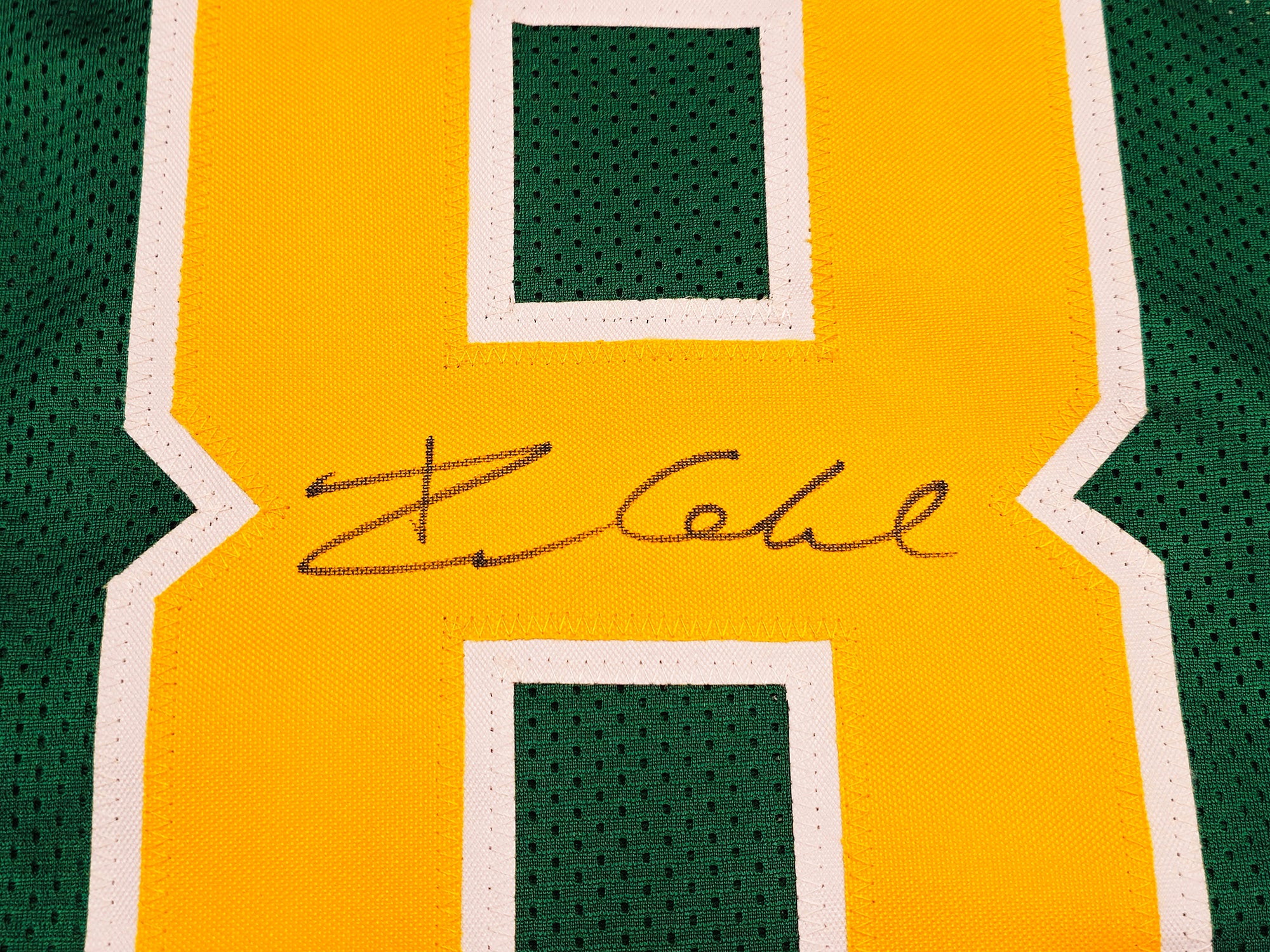 Oregon Ducks Dillon Gabriel Autographed Green Jersey Beckett BAS Witness Stock #235758 - Image 4