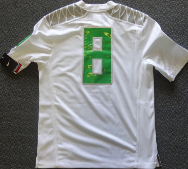 Oregon Ducks Marcus Mariota Autographed White Nike Jersey "2014 Heisman" Size M MM Holo Stock #89852 - Image 4
