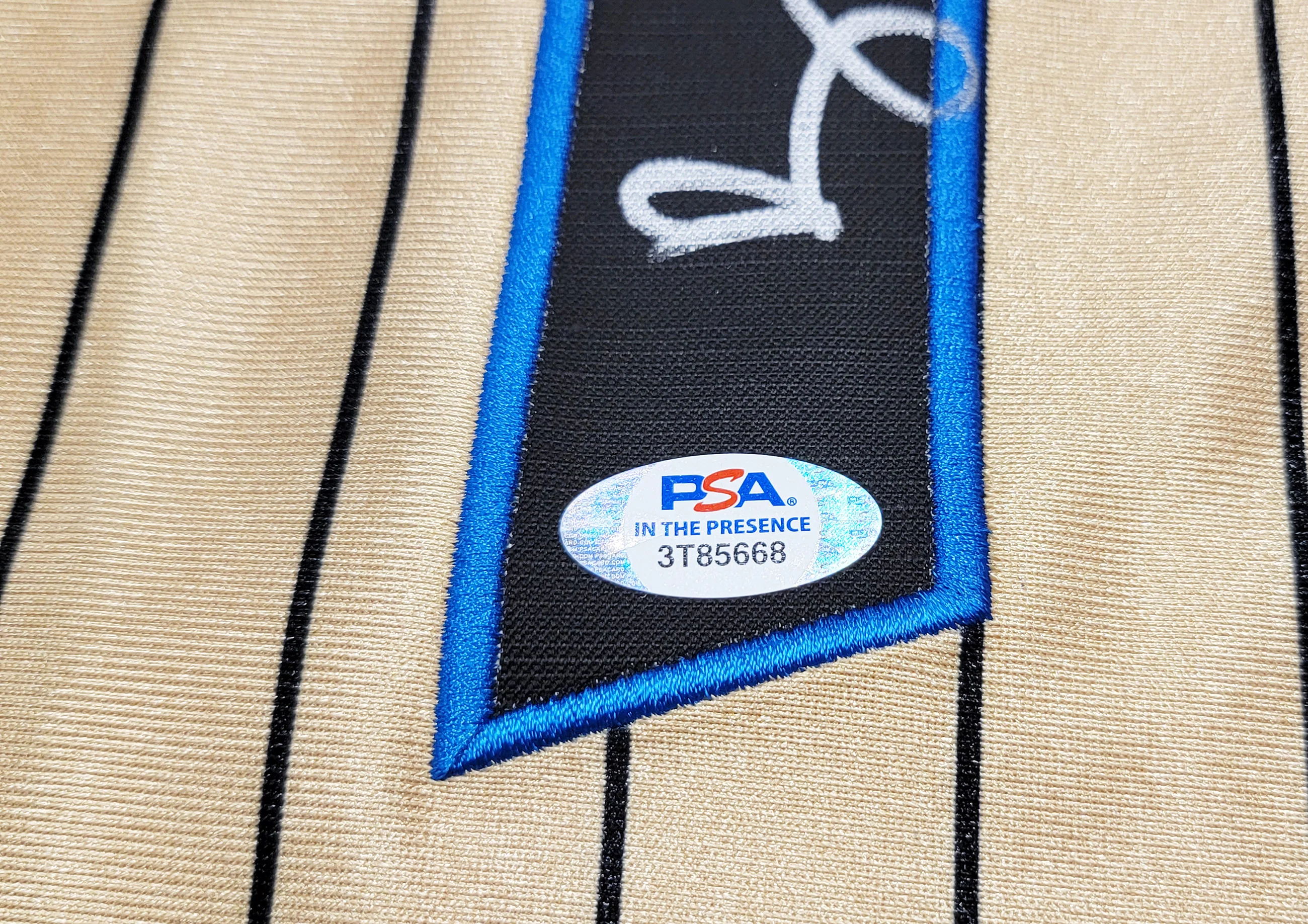 Orlando Magic Anfernee Penny Hardaway Autographed Gold Authentic Mitchell & Ness 1993-94 75th Anniversary Hardwood Classic Swingman Jersey Size XL PSA/DNA Stock #208250 - Image 5
