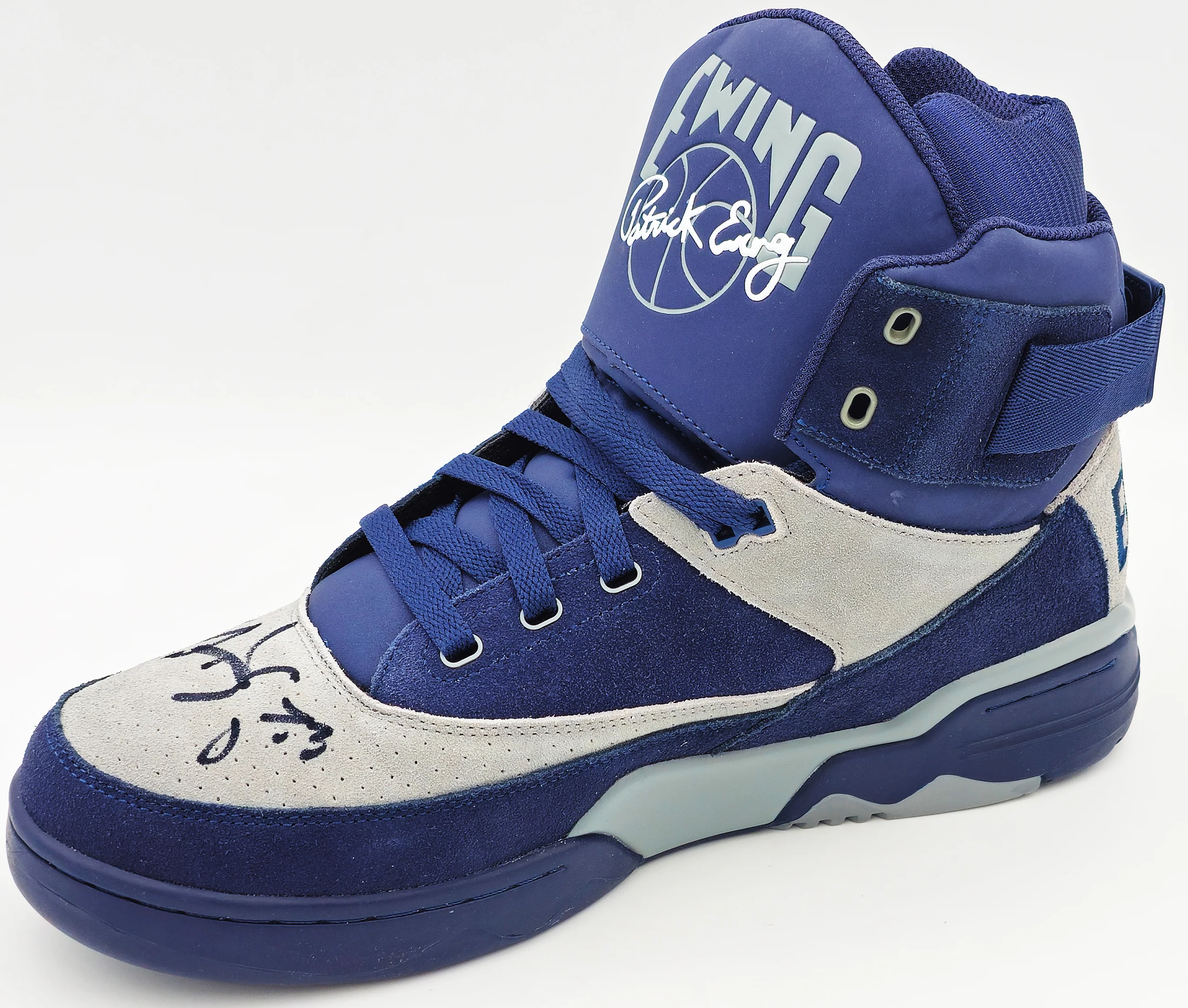 Patrick Ewing Autographed Navy & Grey Ewing Athletics 33 HI OG Right Shoe Georgetown Hoyas Size 13 Beckett BAS Witness Stock #236556 - Image 4
