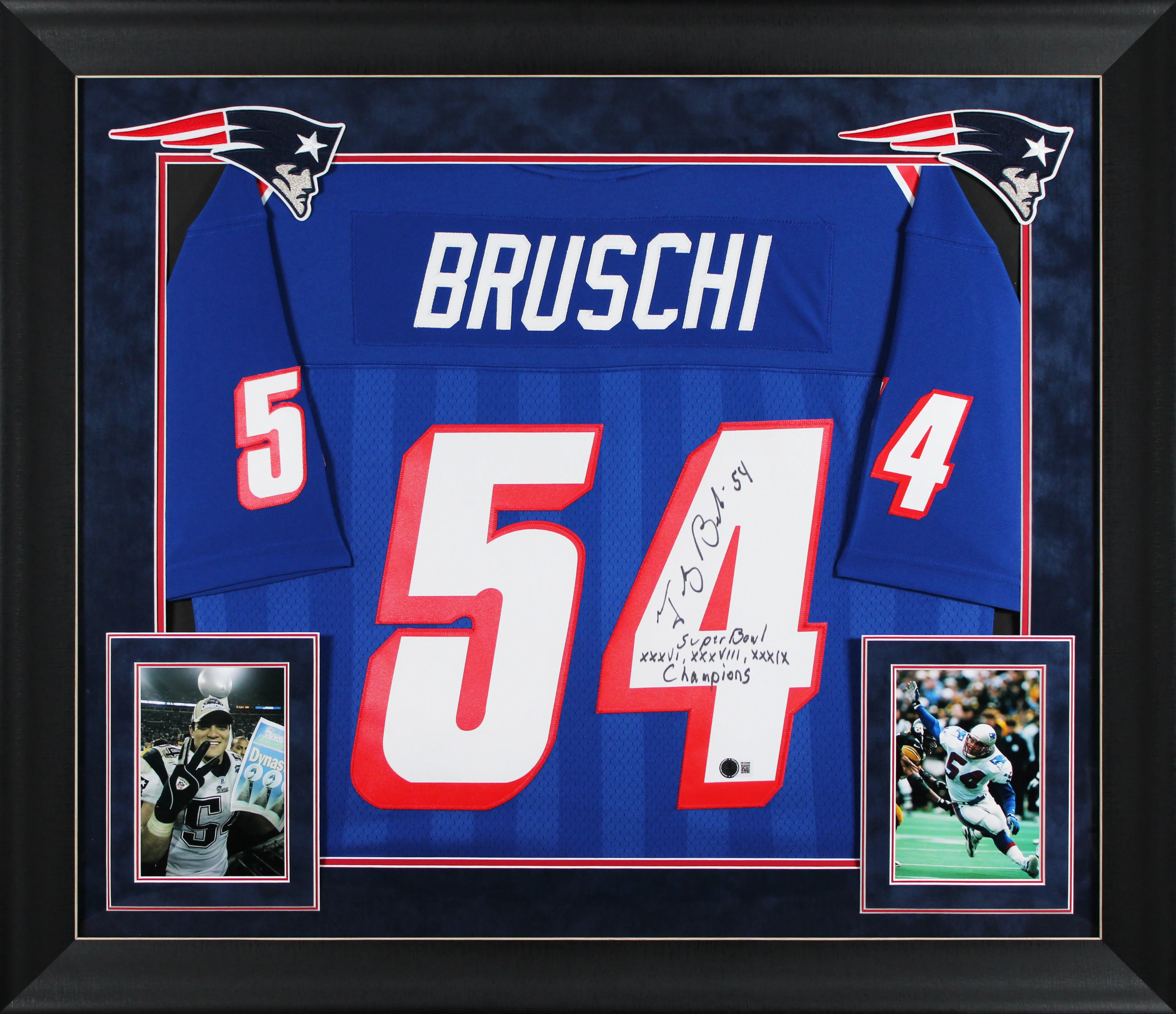 Patriots Tedy Bruschi "SB Champions" Signed Navy M&N TB Framed Jersey BAS Wit - Image 2