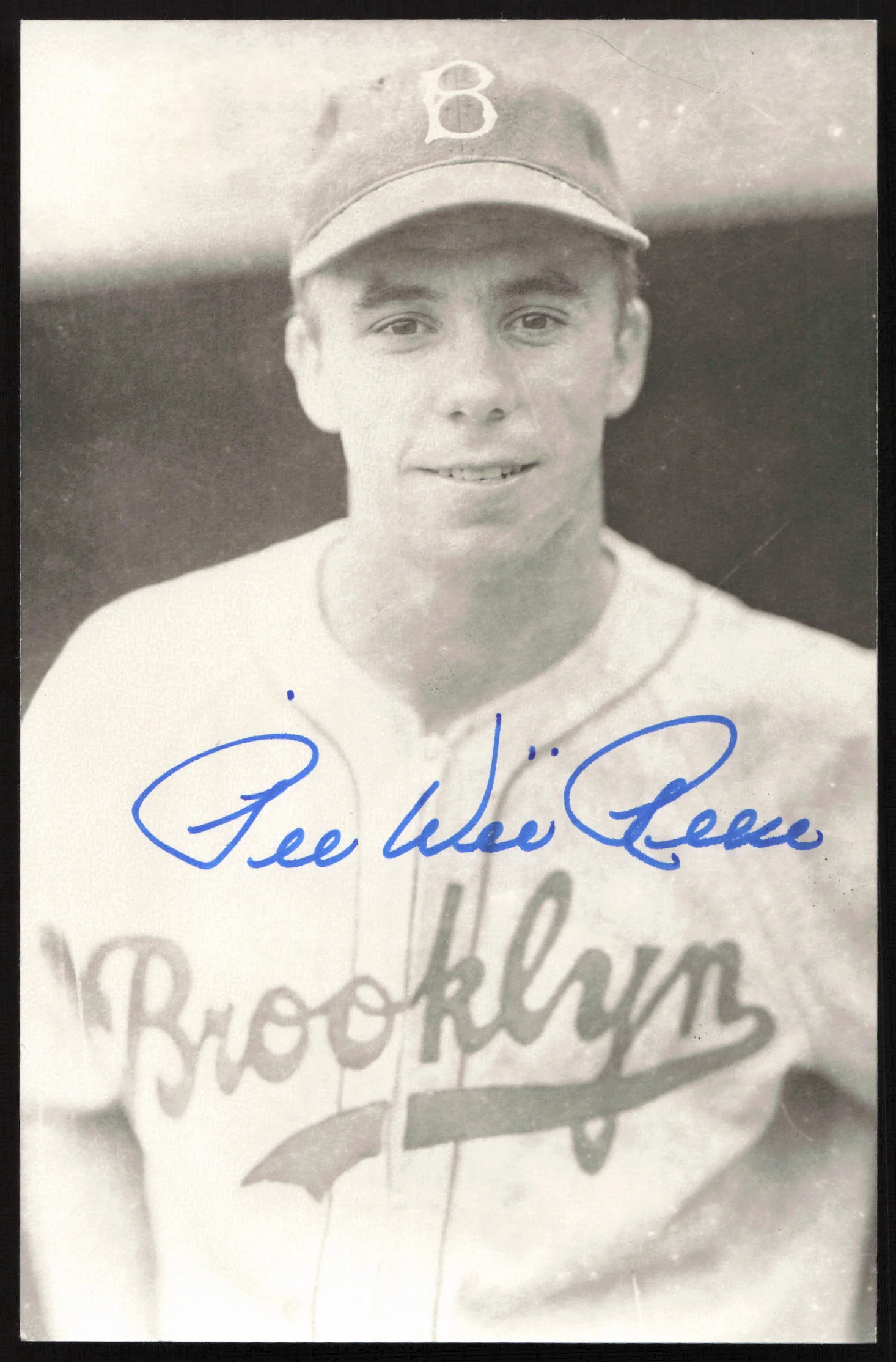 Pee Wee Reese Autographed 3.5x5.5 Postcard Brooklyn Dodgers SKU #260134