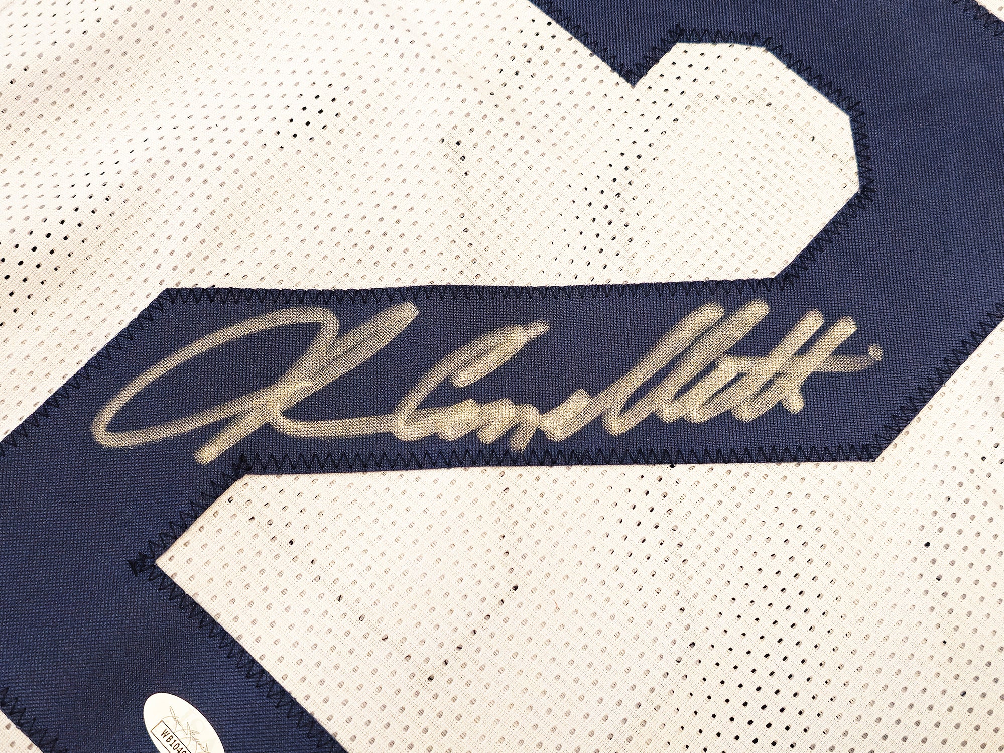 Penn State Nittany Lions John Cappelletti Autographed White Jersey "73 Heisman" JSA Stock #221330 - Image 4