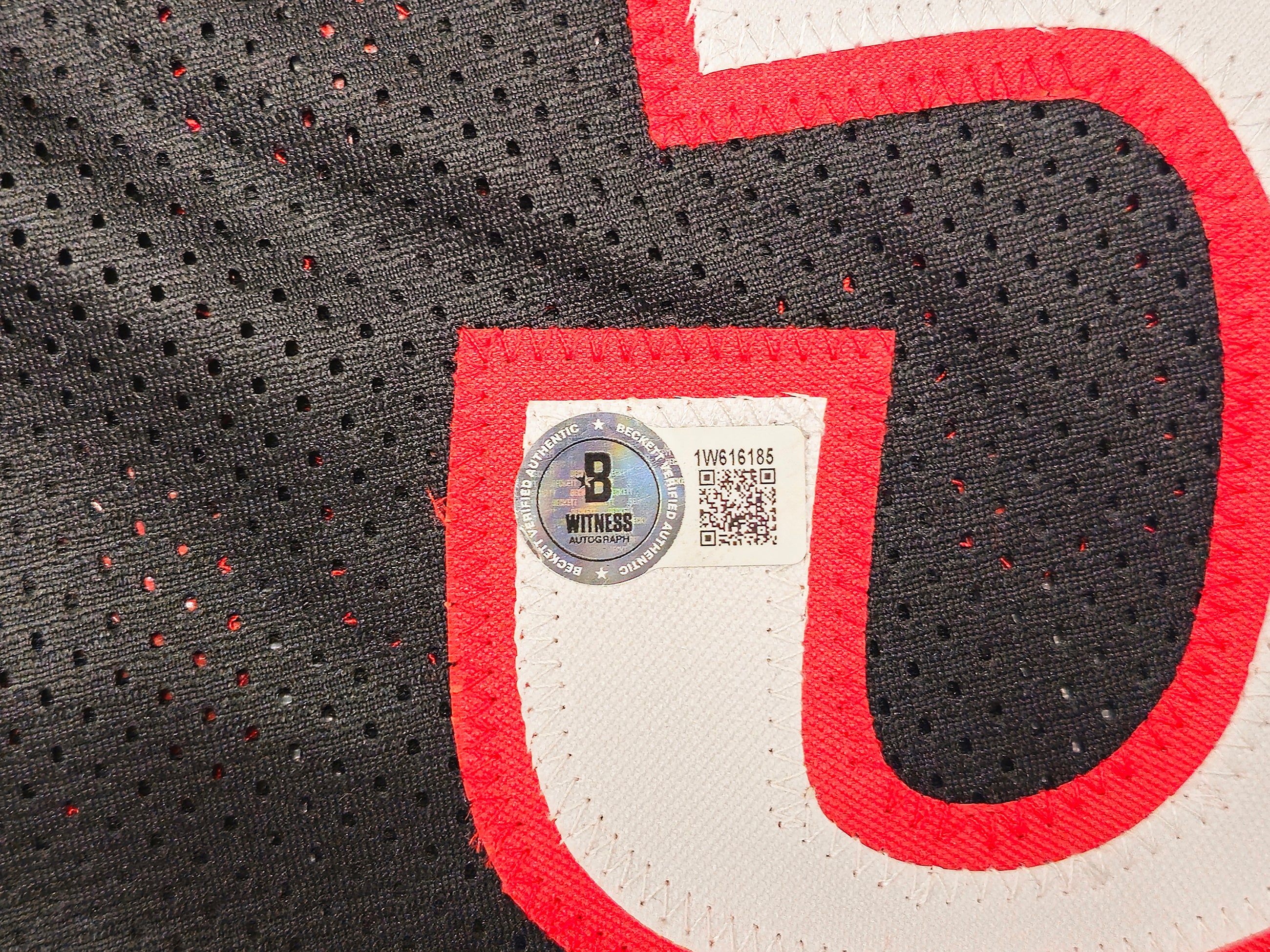 Philadelphia 76ers Allen Iverson Autographed Black Jersey Beckett BAS Witness Stock #229998 - Image 5
